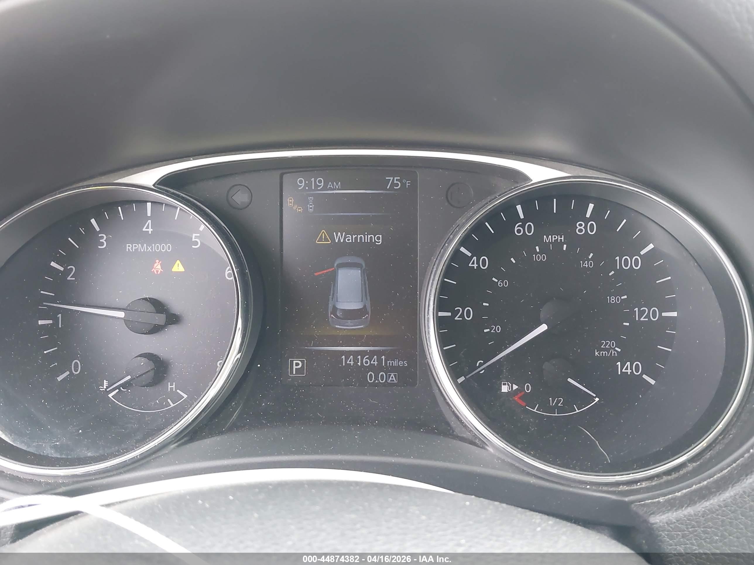 NISSAN ROGUE image 7