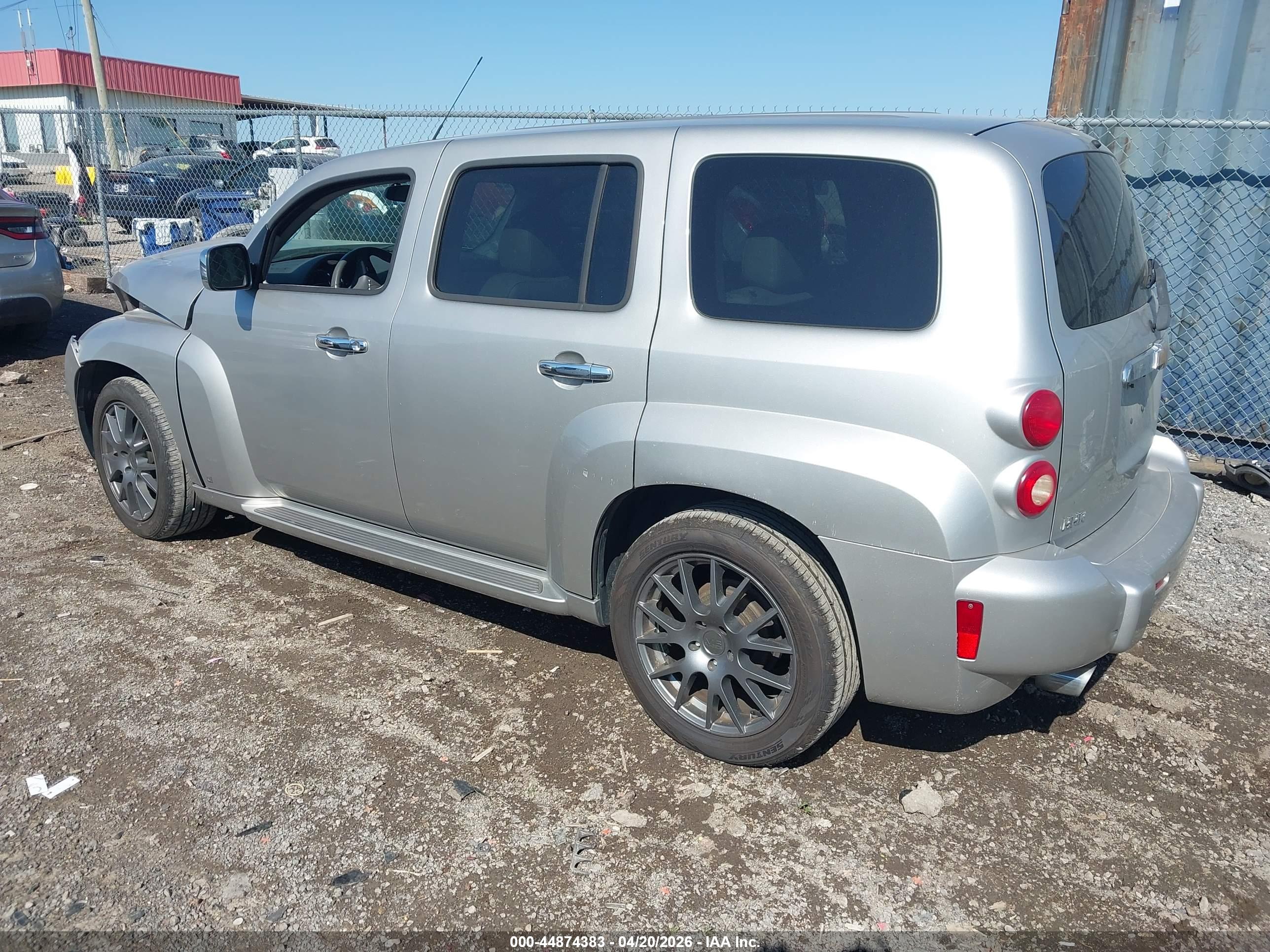 CHEVROLET HHR image 3