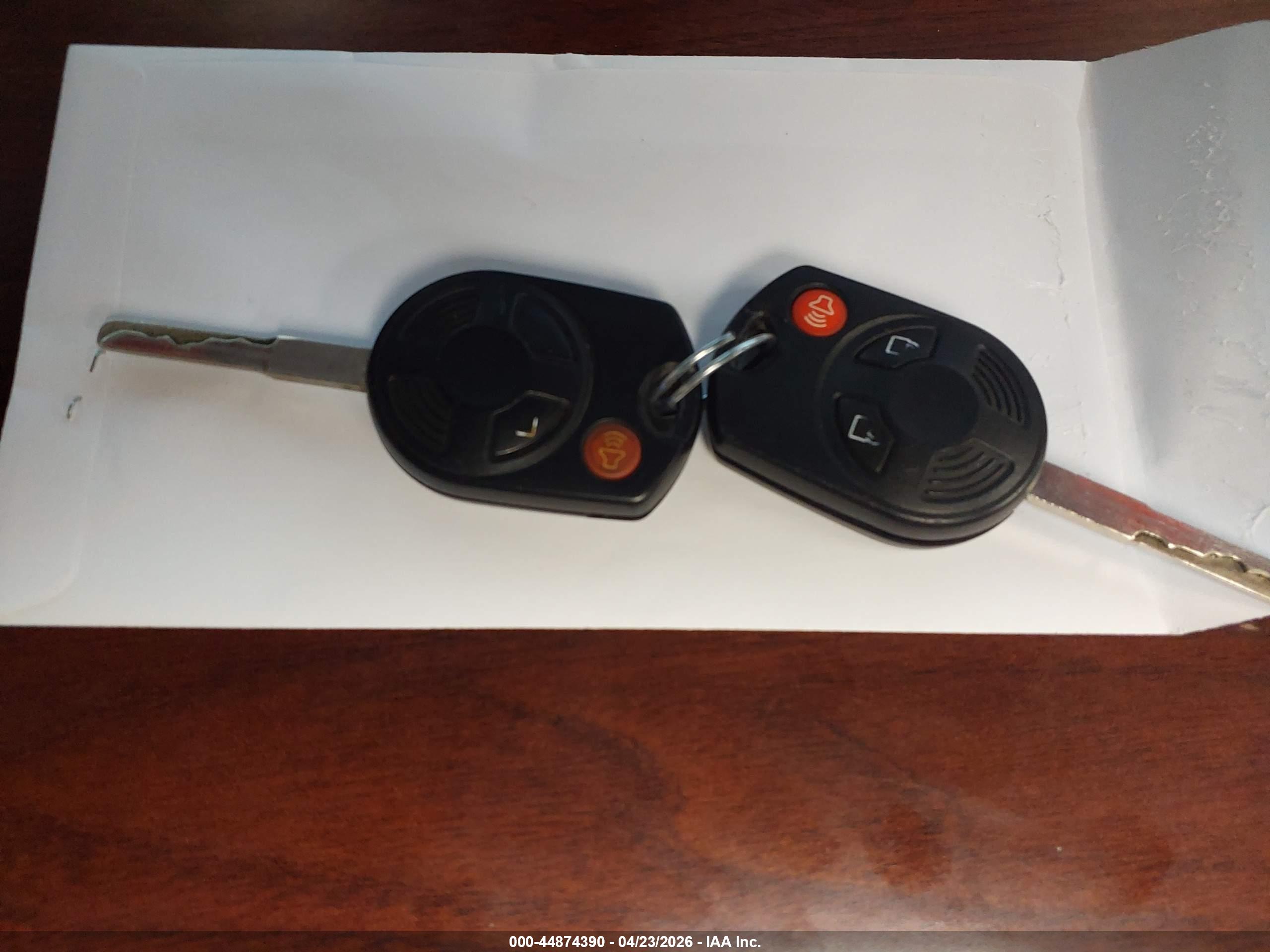 FORD ESCAPE image 11