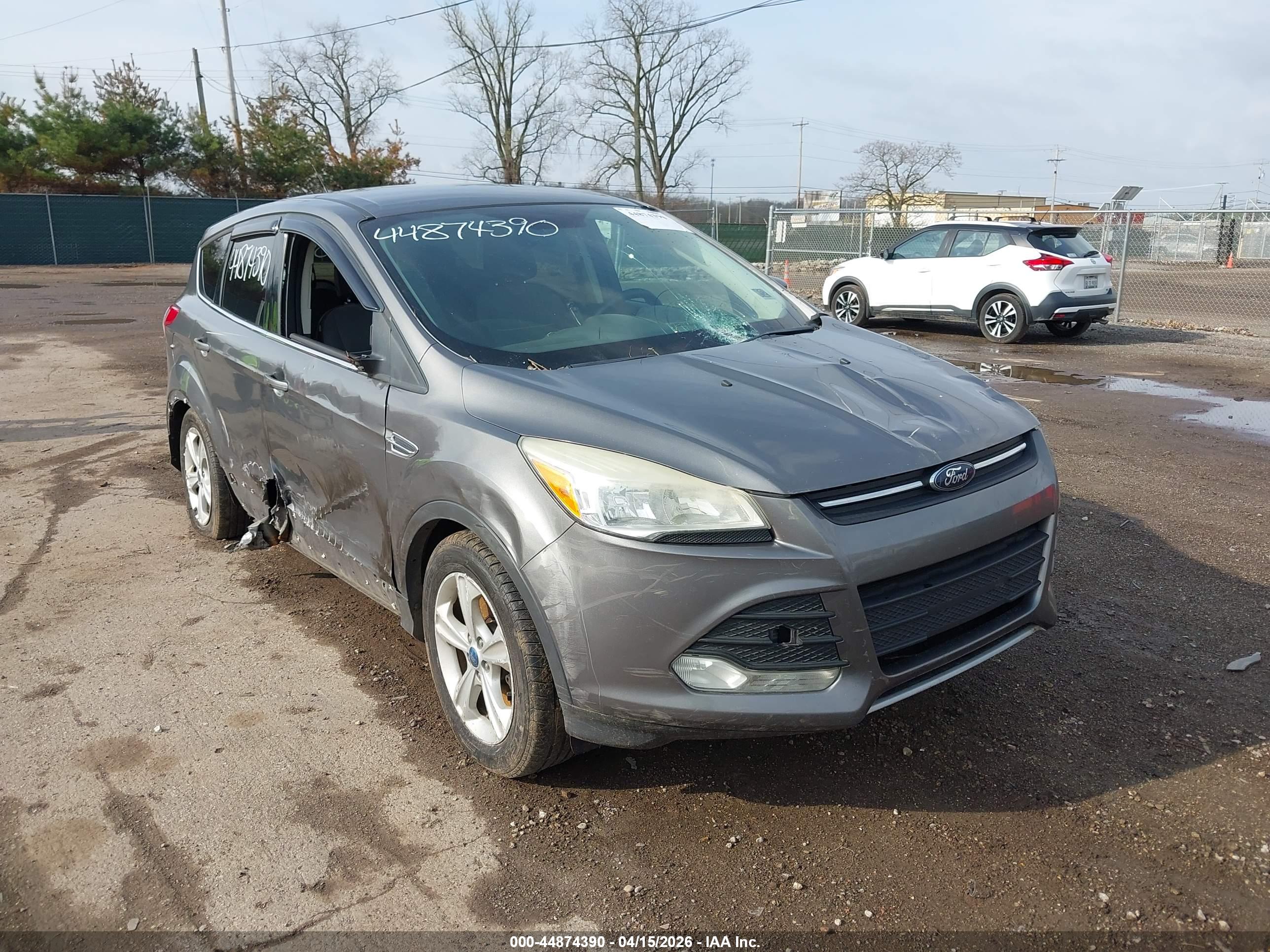 FORD ESCAPE image 6