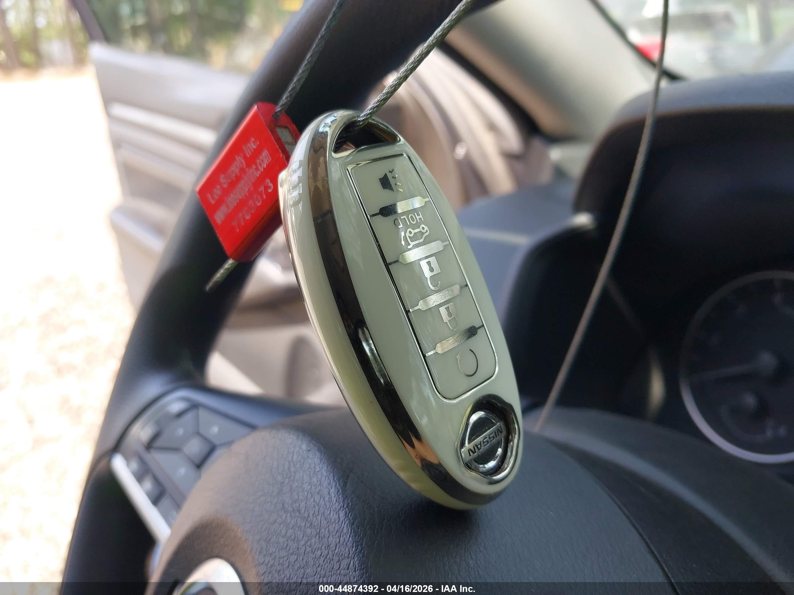 NISSAN ALTIMA image 11