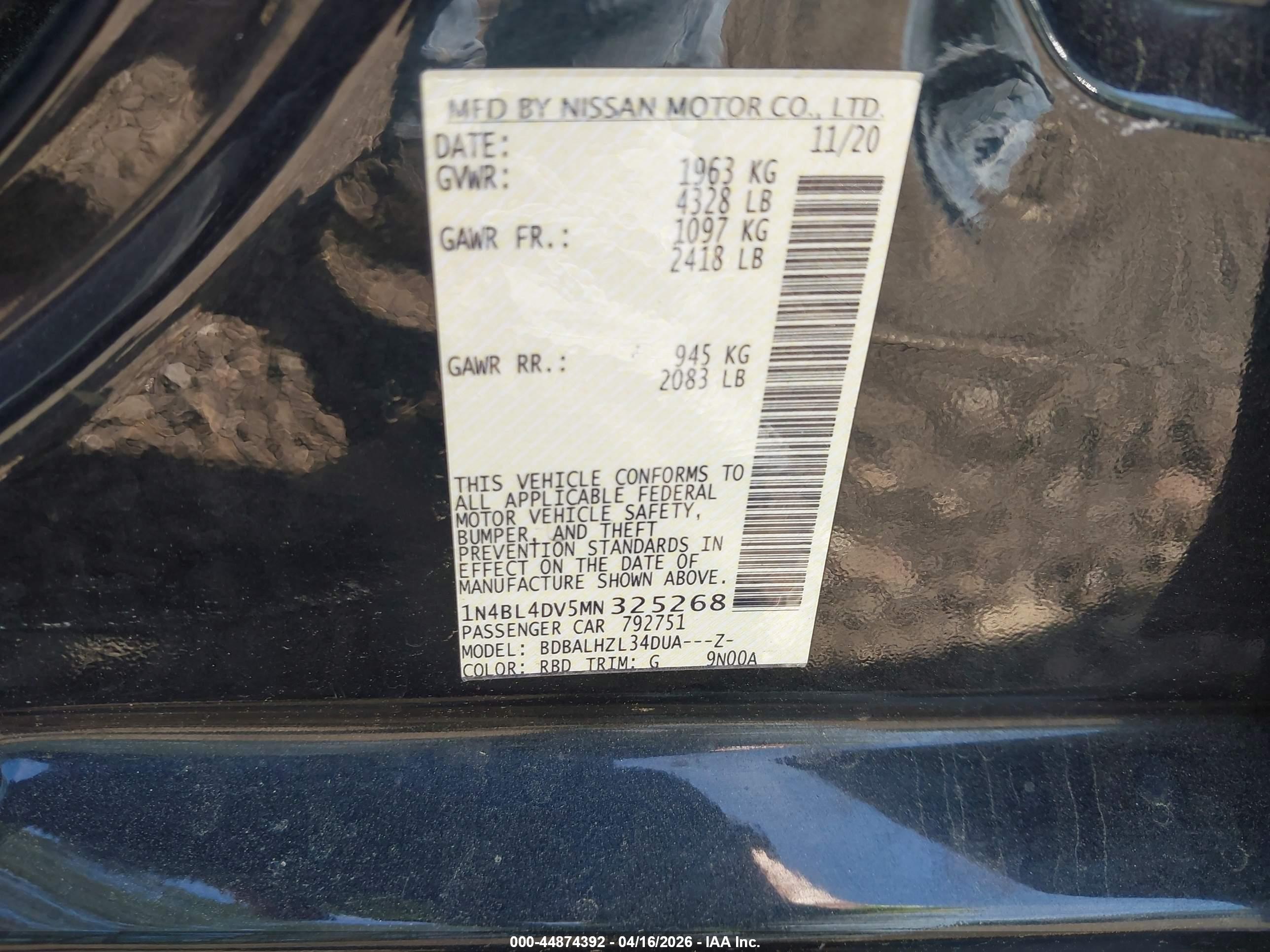 NISSAN ALTIMA image 9