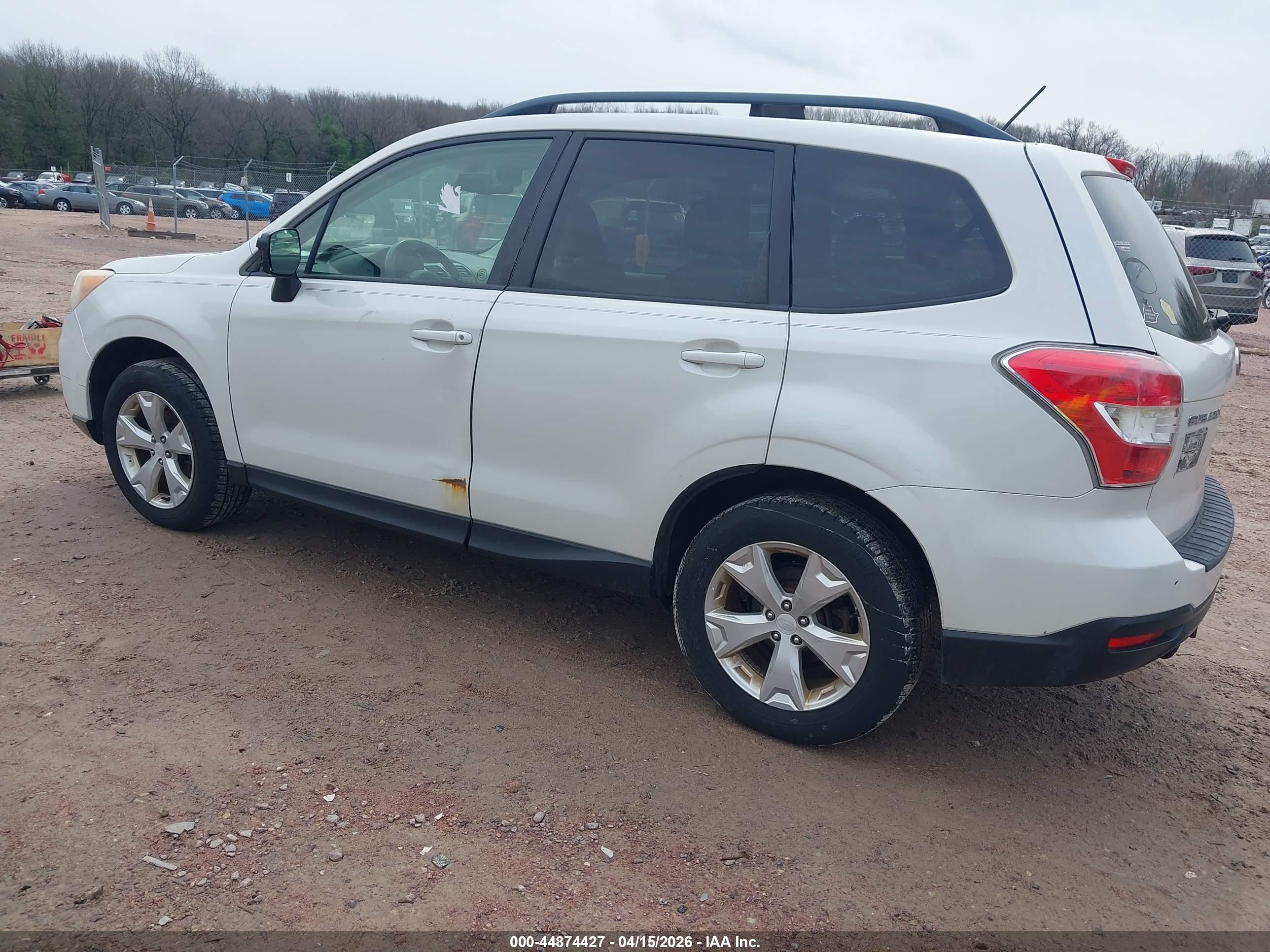 SUBARU FORESTER image 3