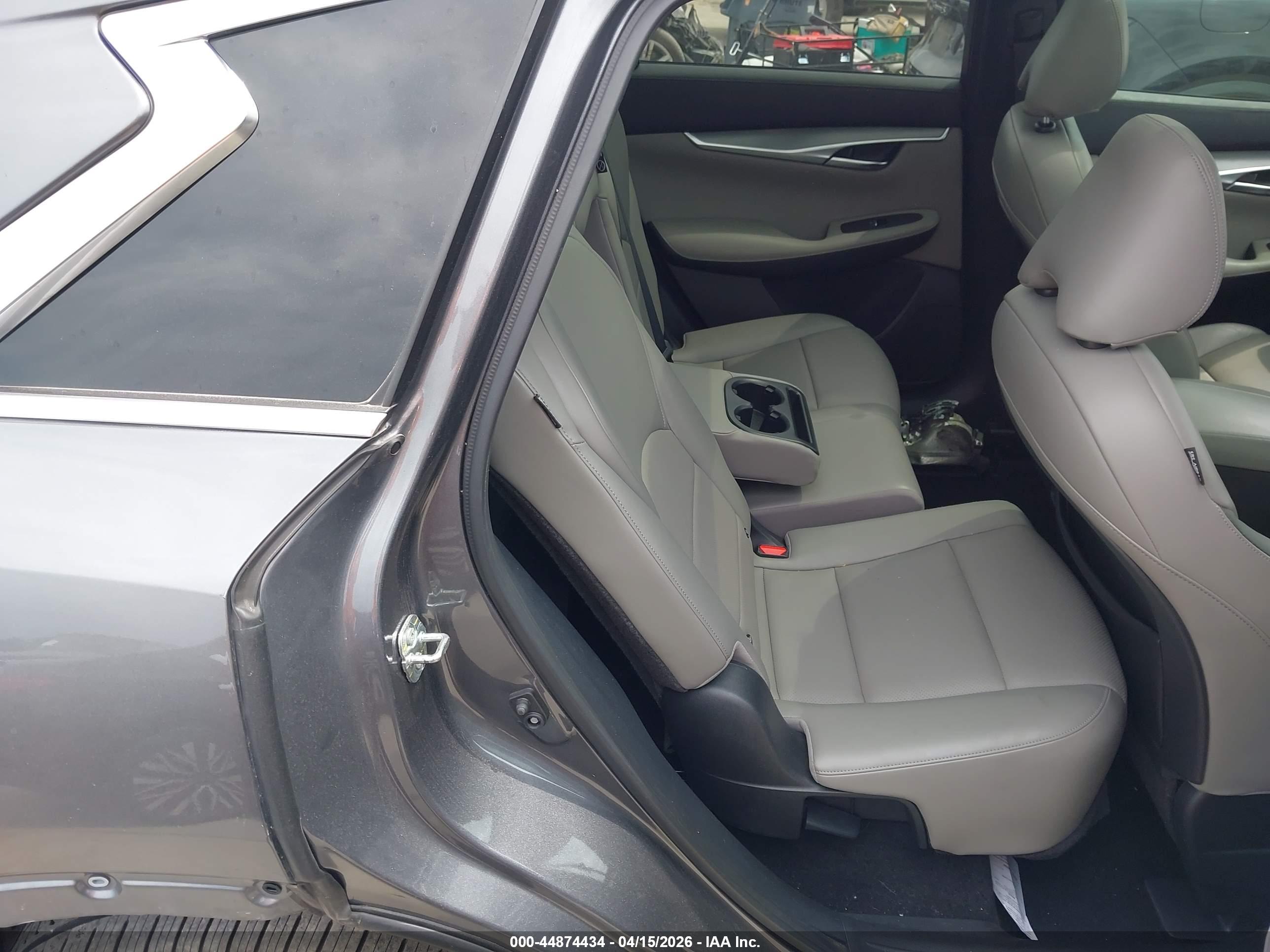 INFINITI QX50 image 8