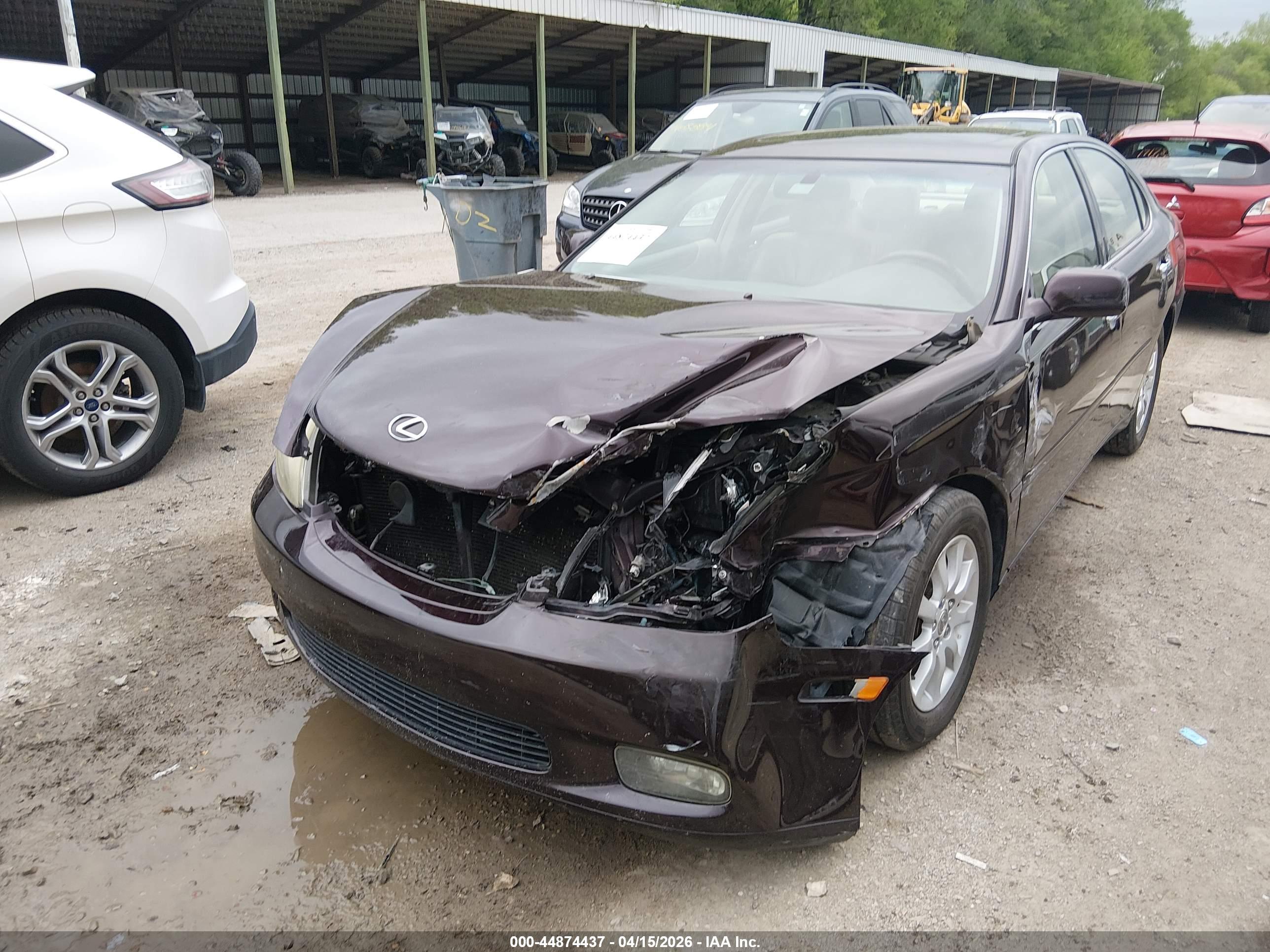 LEXUS ES image 6