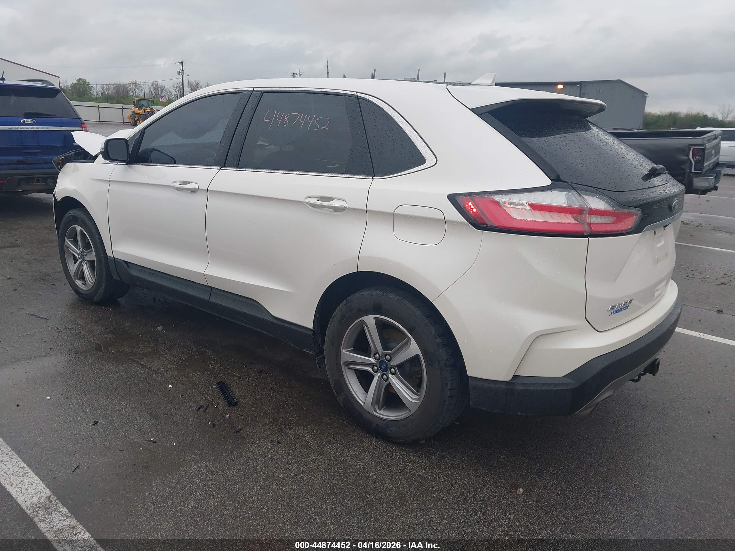 FORD EDGE image 3