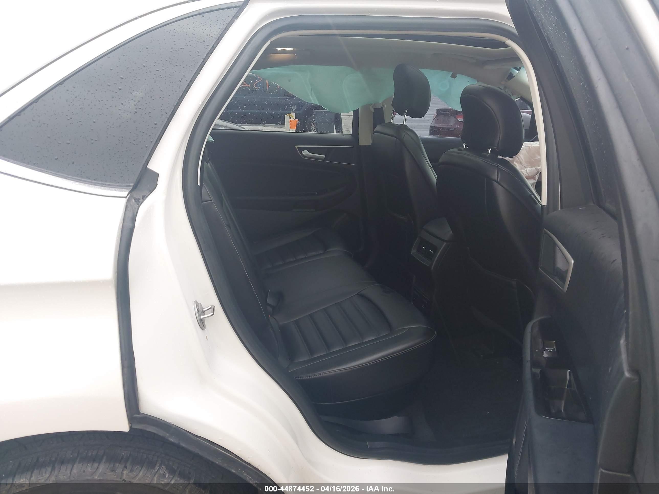 FORD EDGE image 8