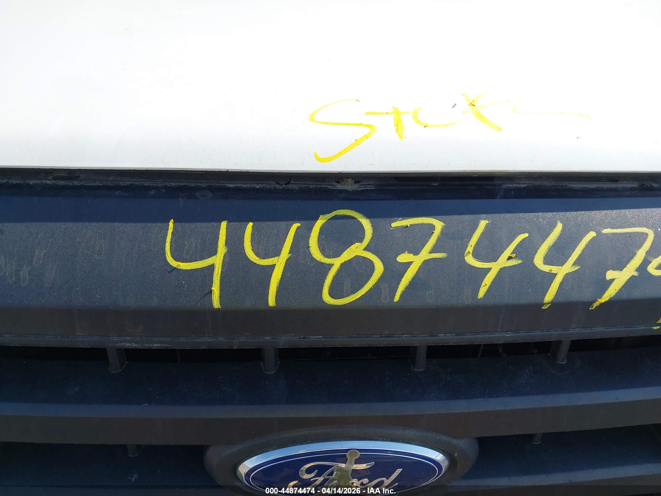 FORD E-250 image 10
