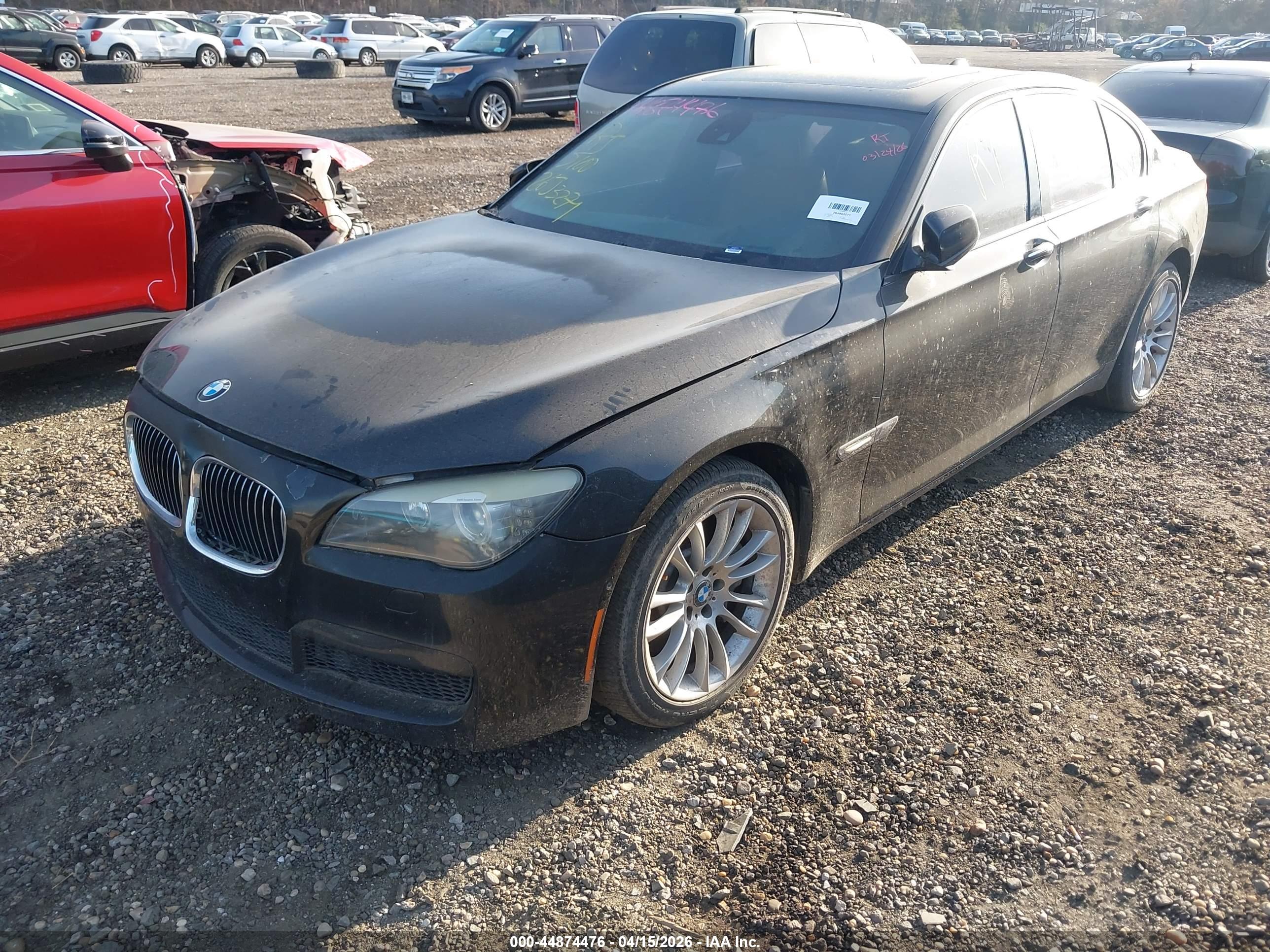 BMW 750I image 2