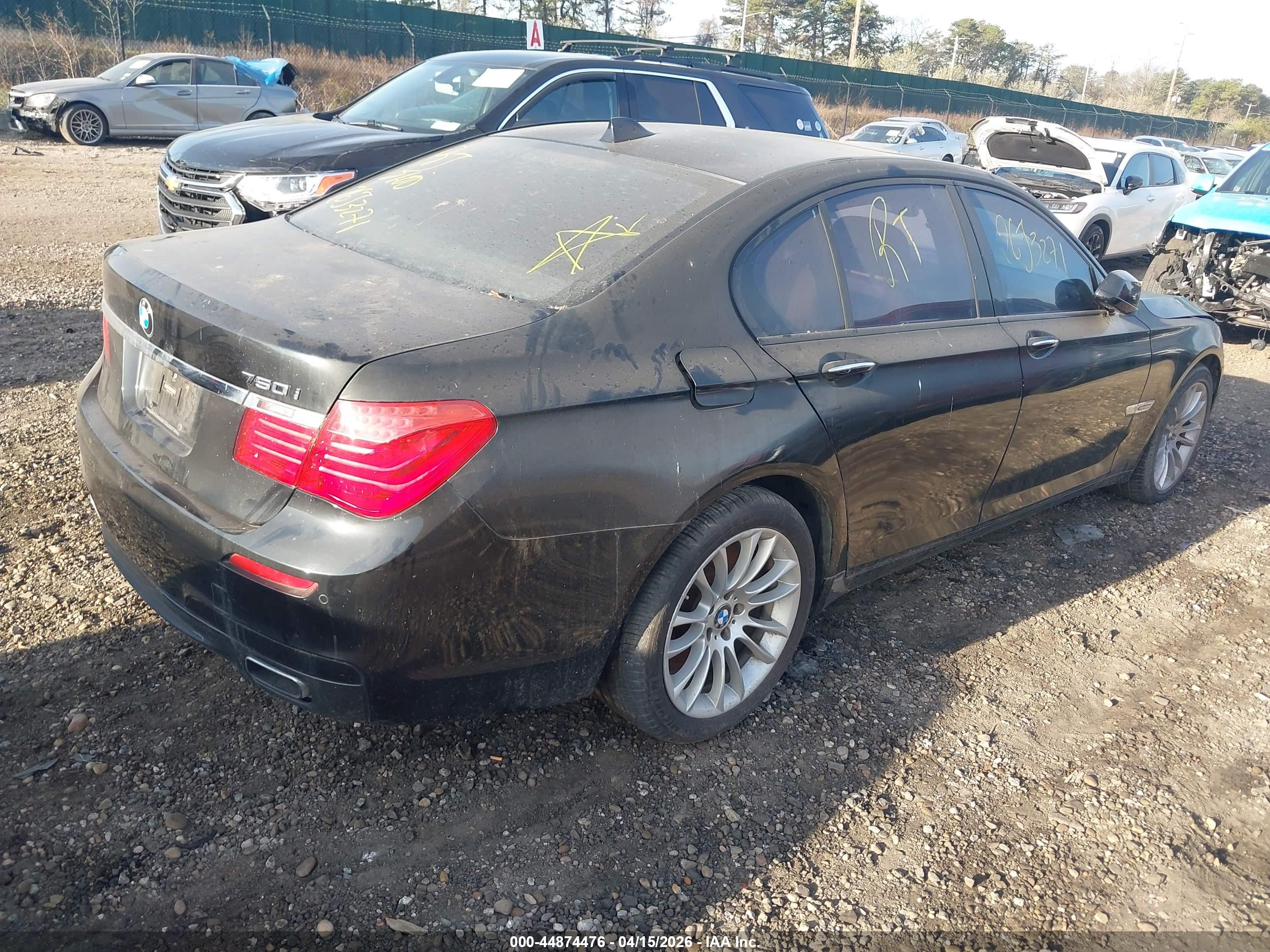 BMW 750I image 4