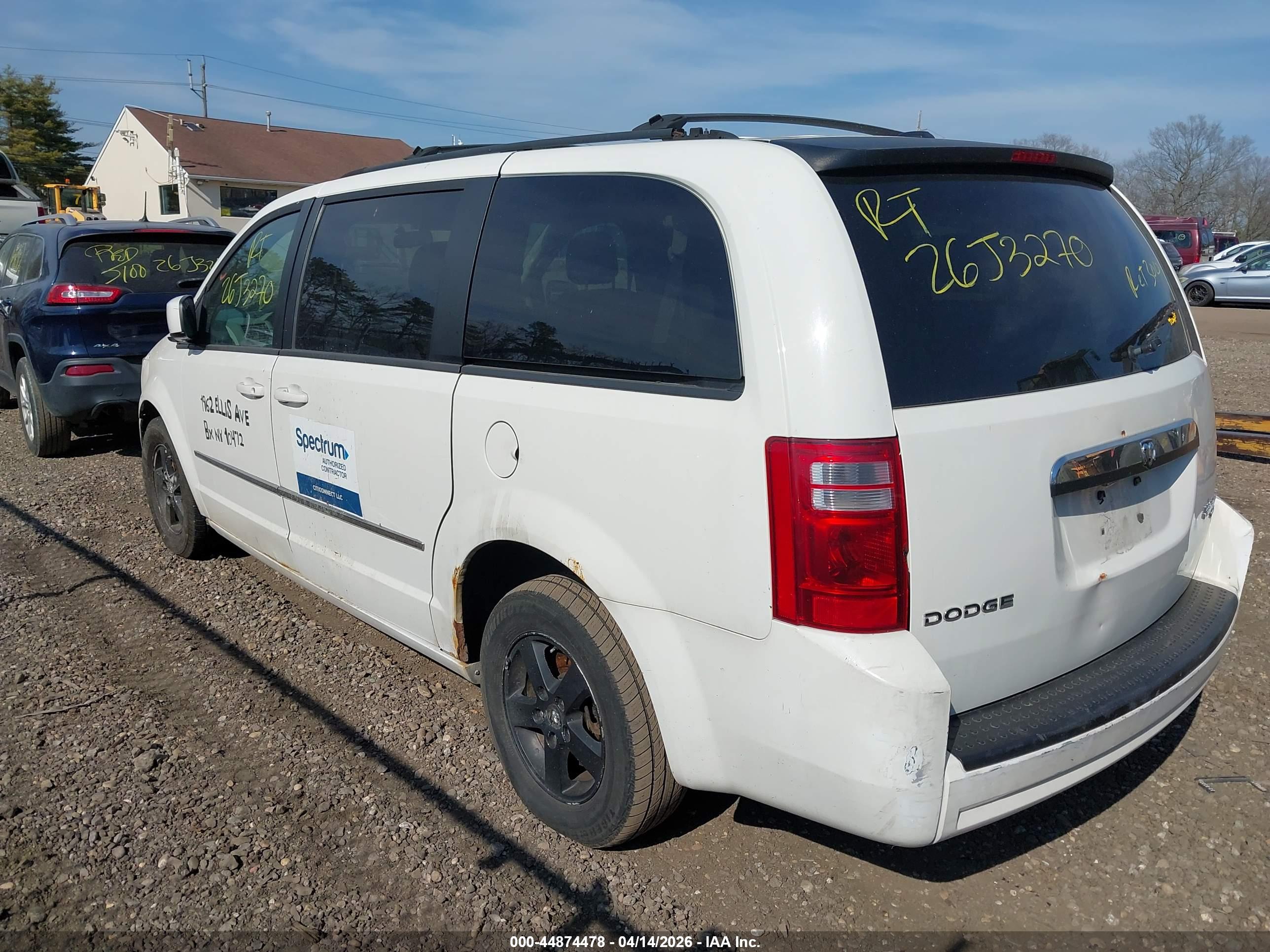 DODGE GRAND image 3