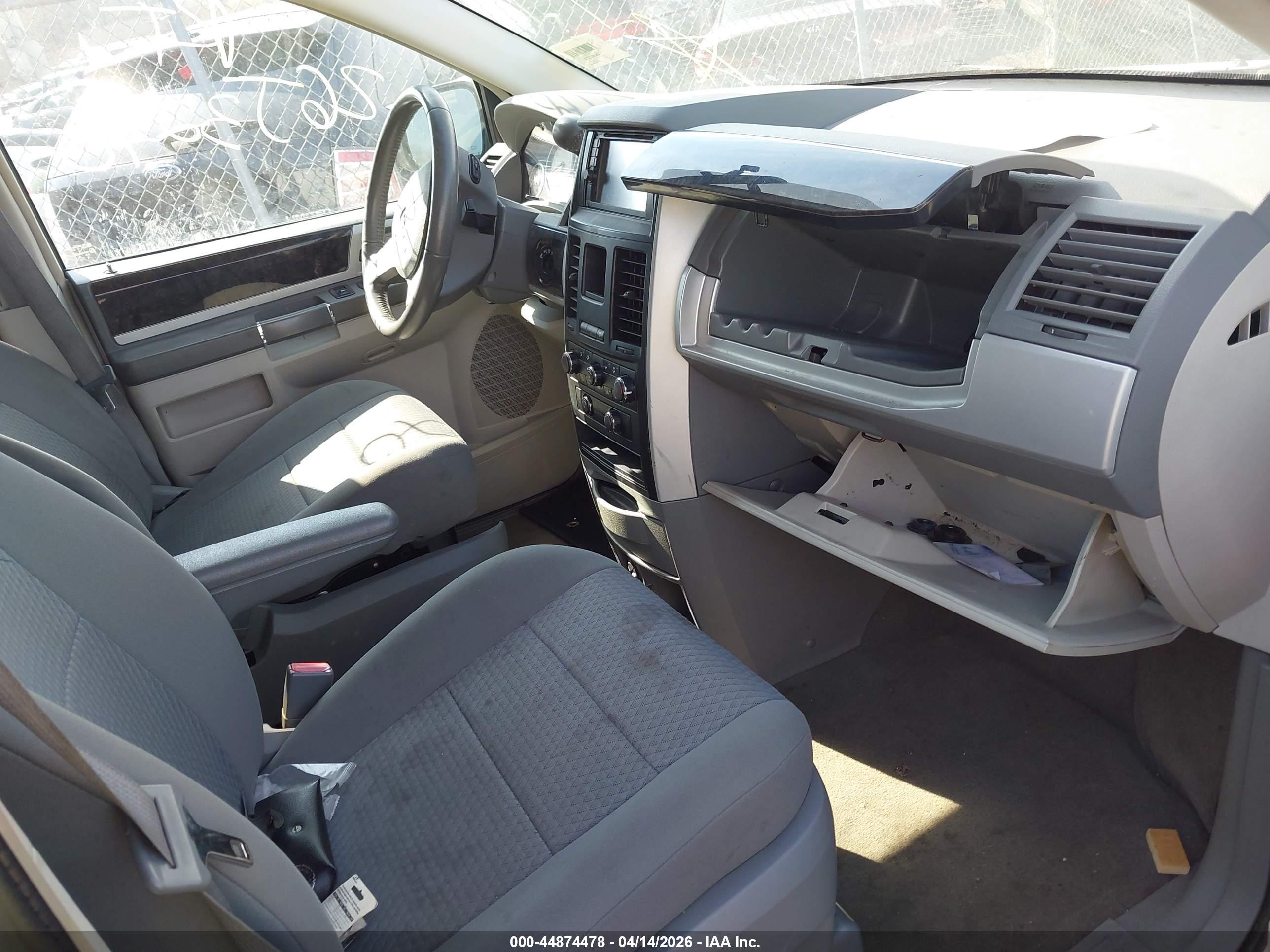 DODGE GRAND image 5