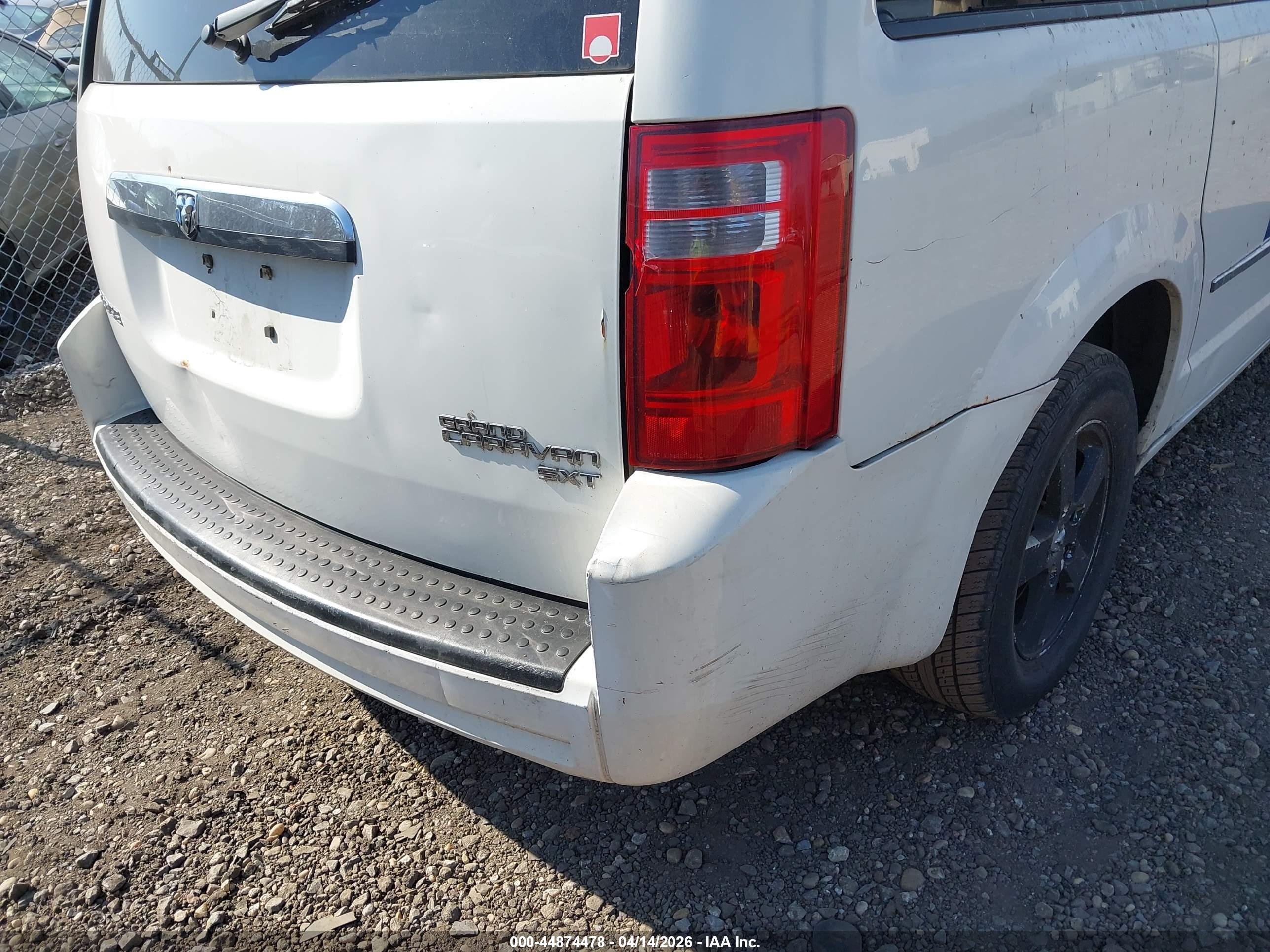 DODGE GRAND image 6