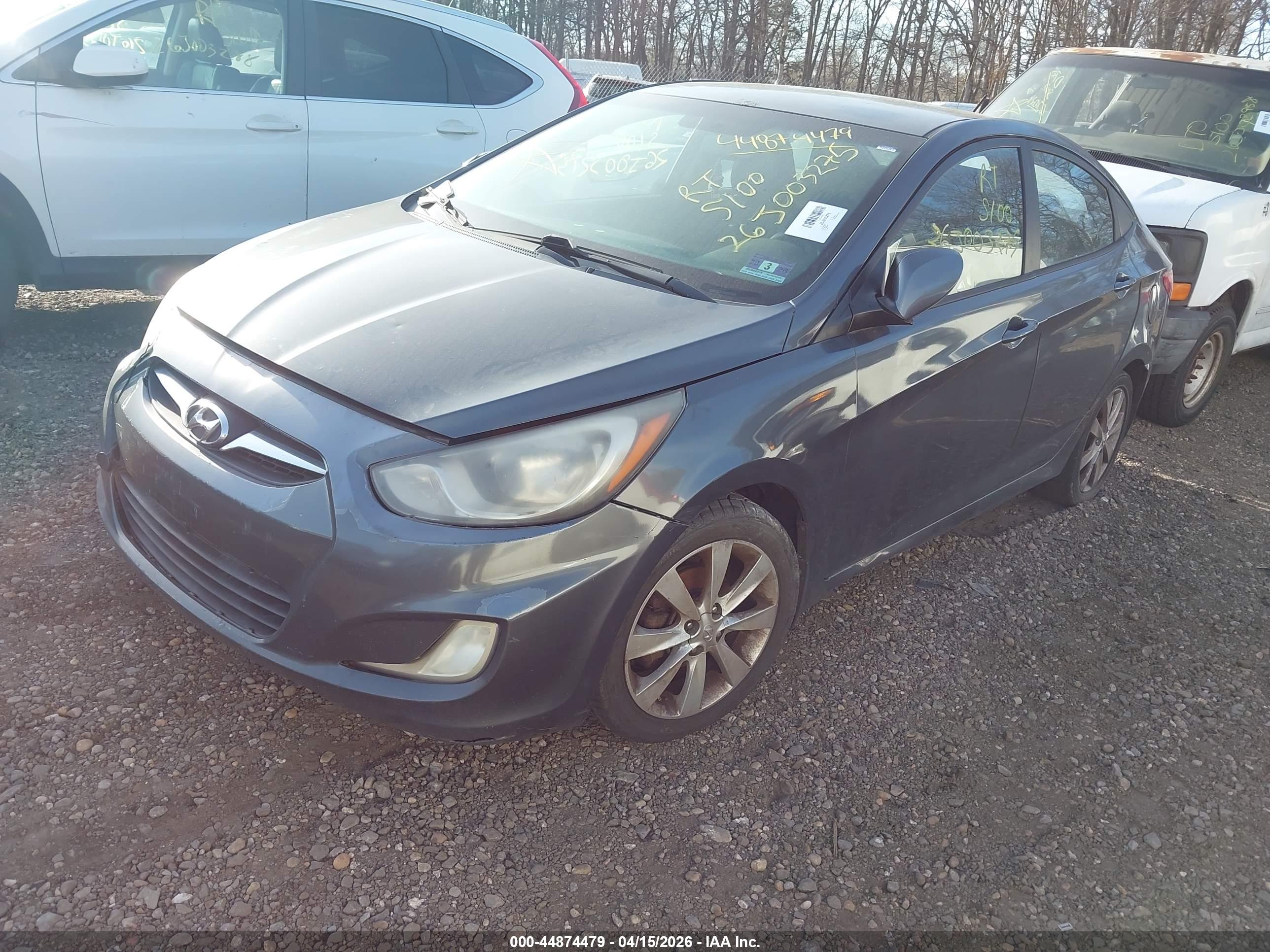 HYUNDAI ACCENT image 2