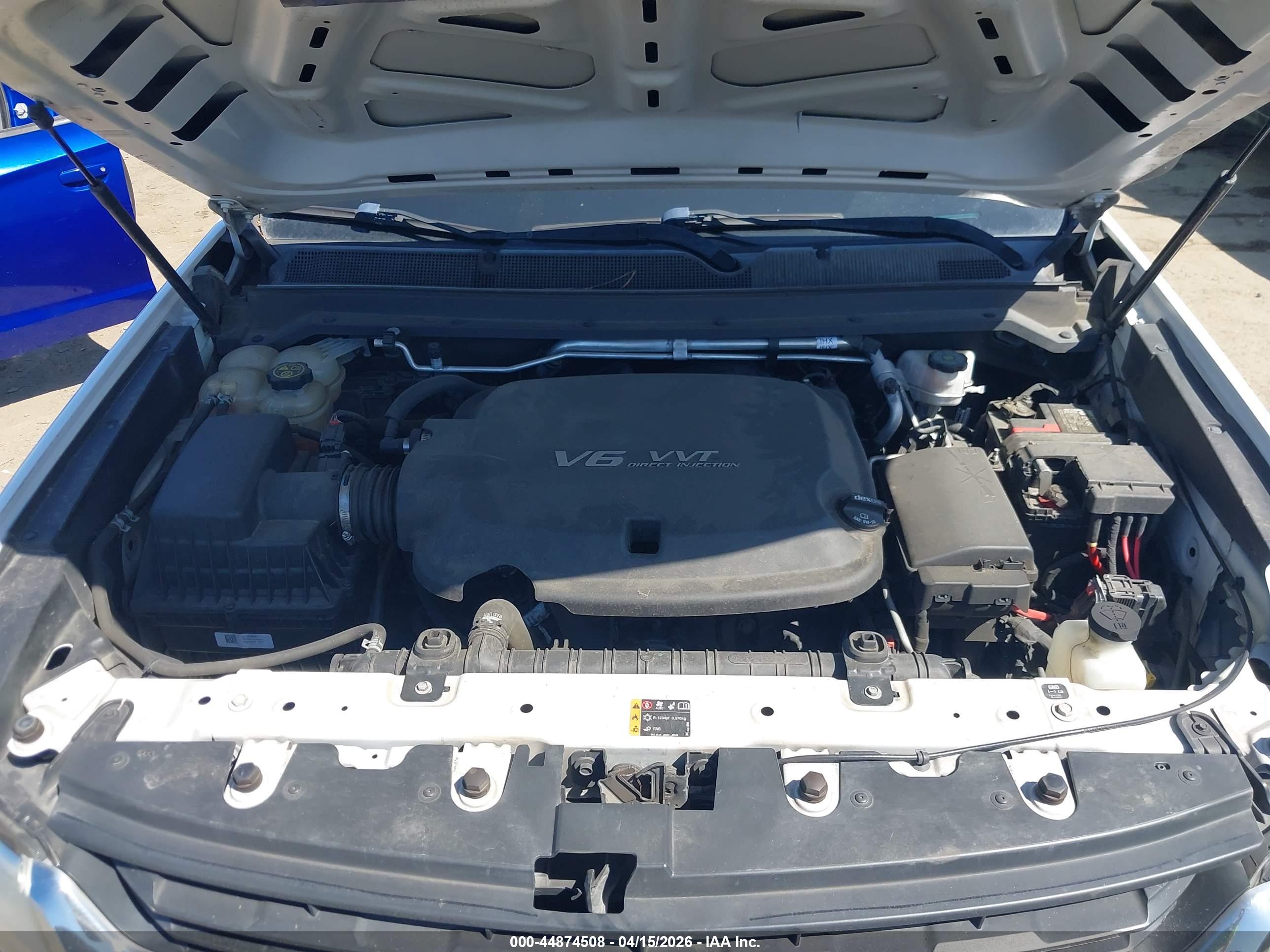 CHEVROLET COLORADO image 10