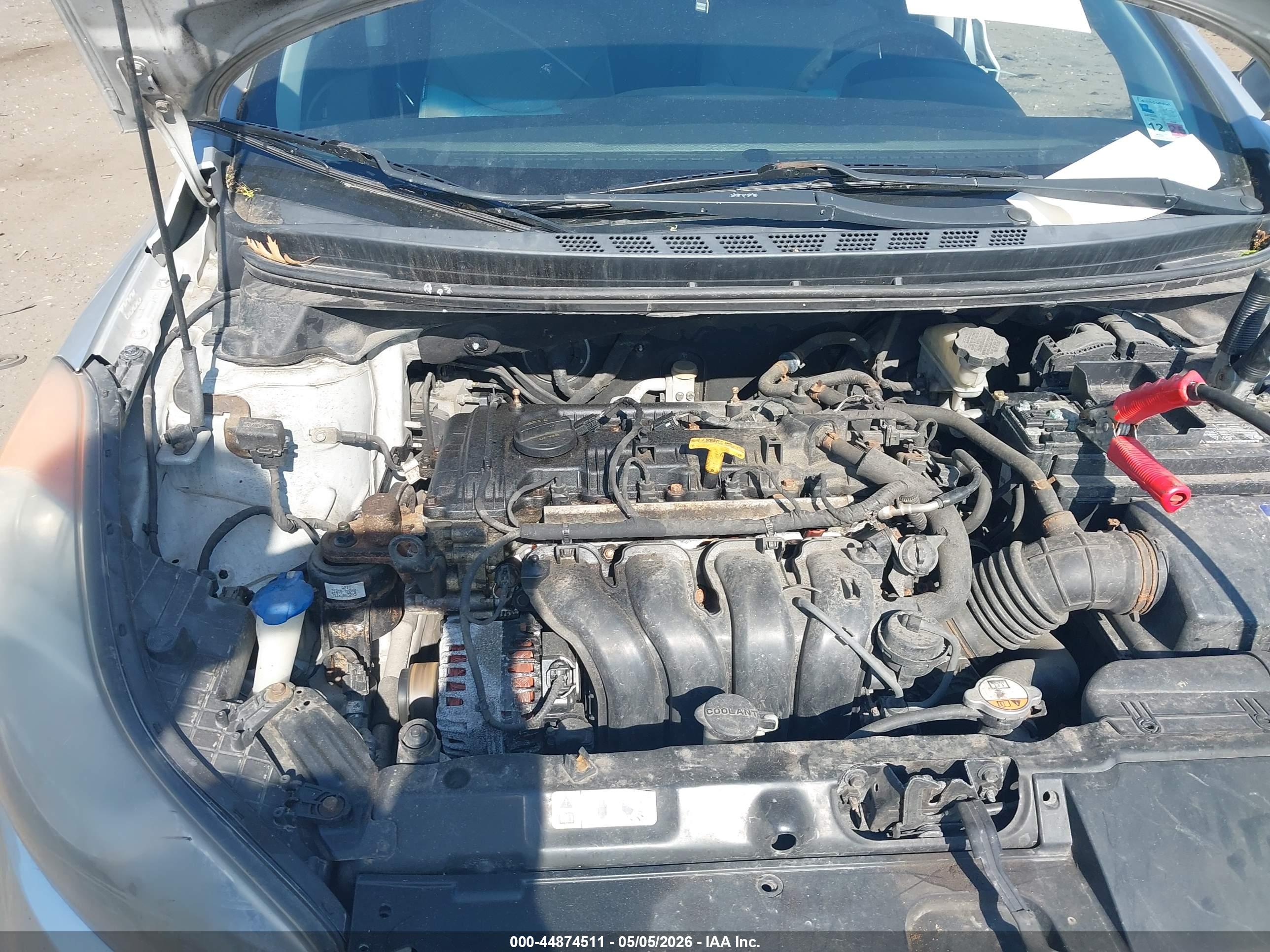 HYUNDAI ELANTRA image 10
