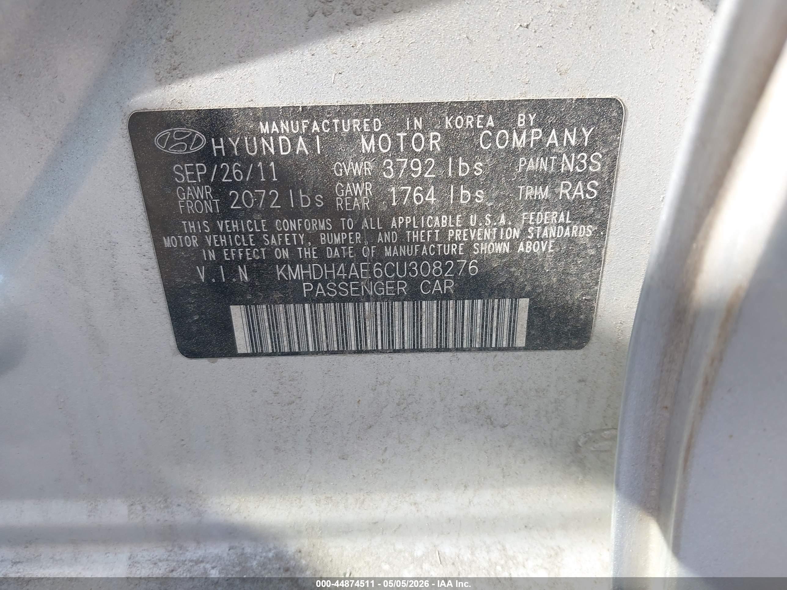 HYUNDAI ELANTRA image 9