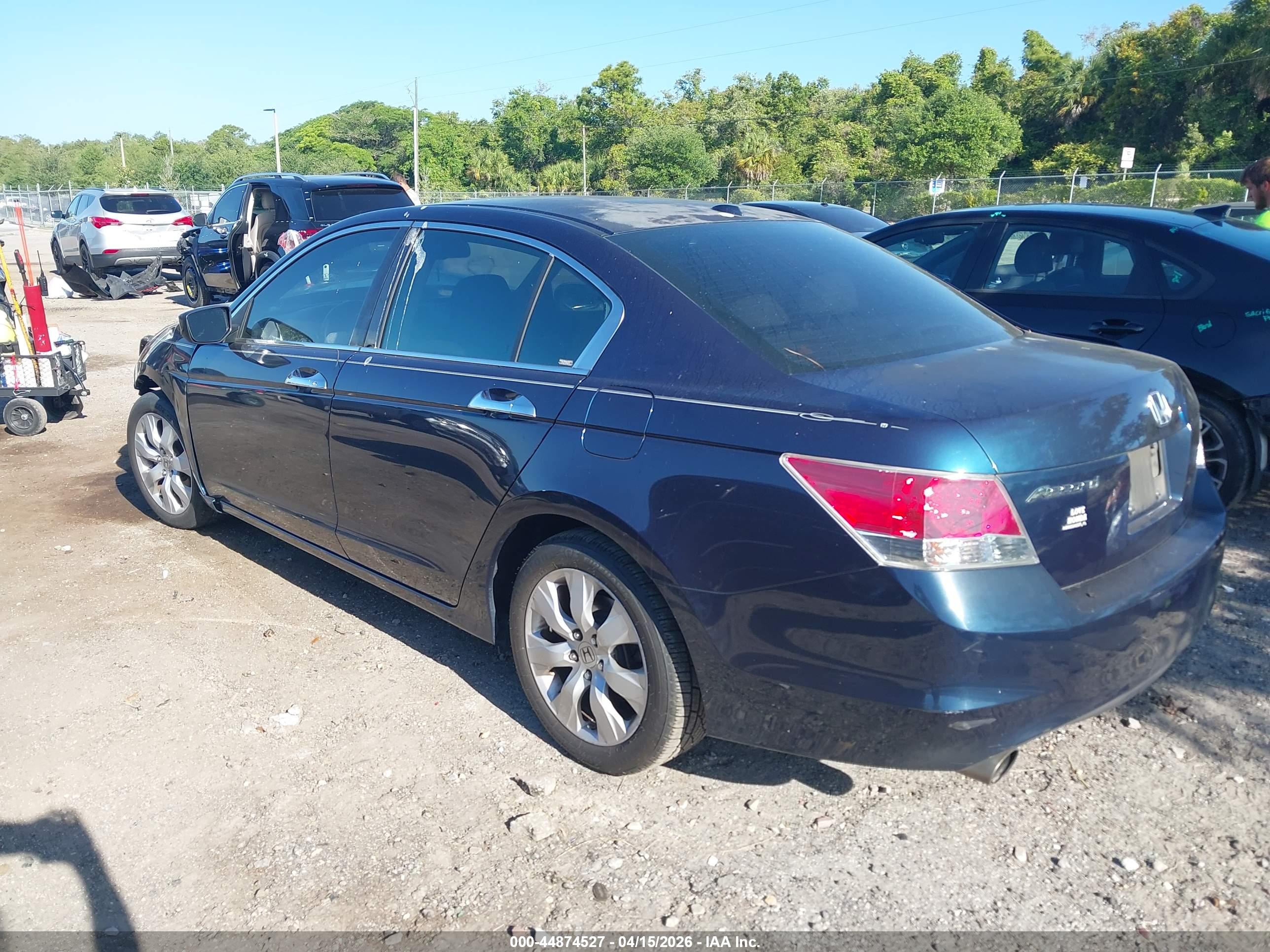 HONDA ACCORD image 3