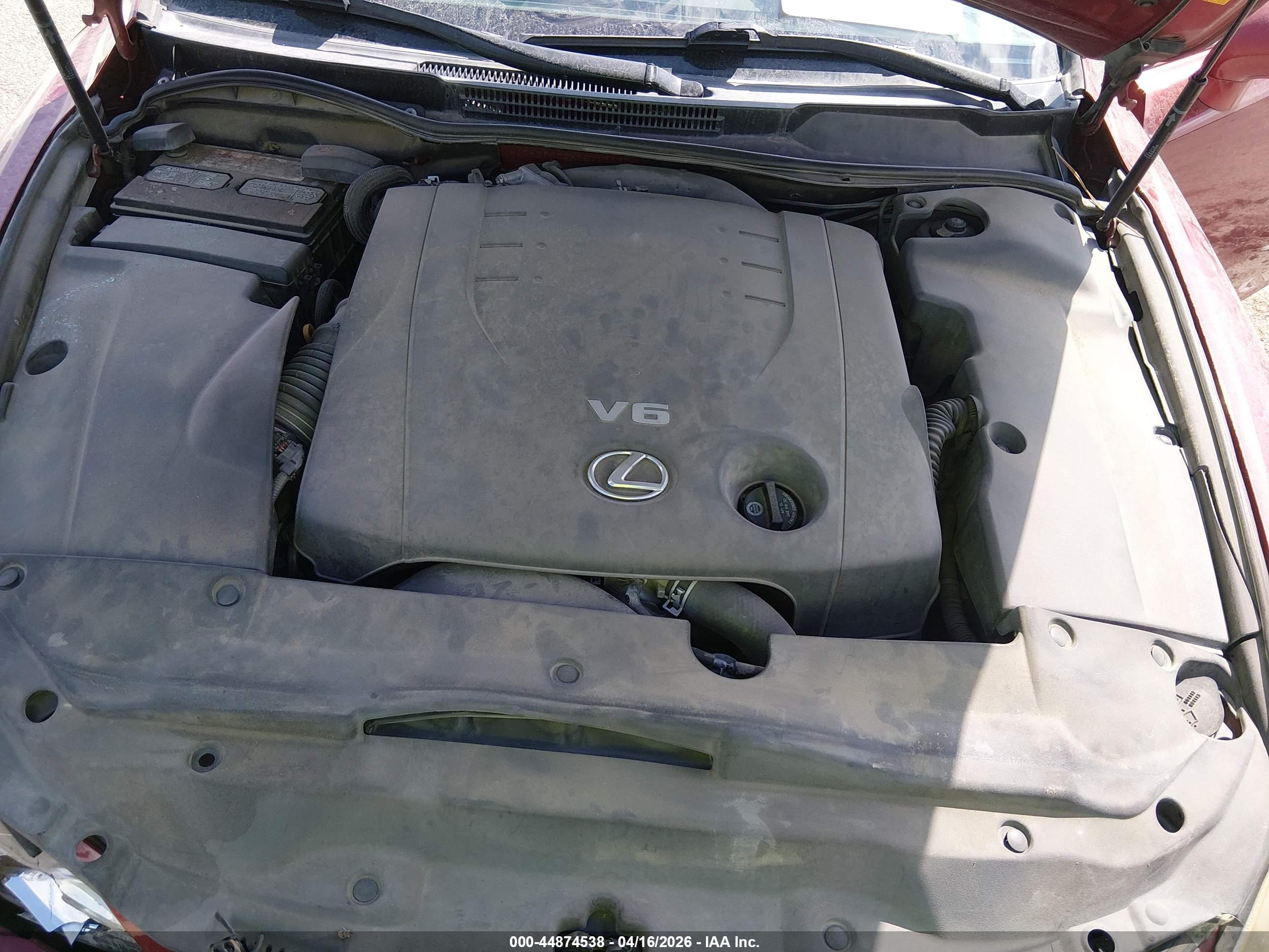LEXUS IS image 10