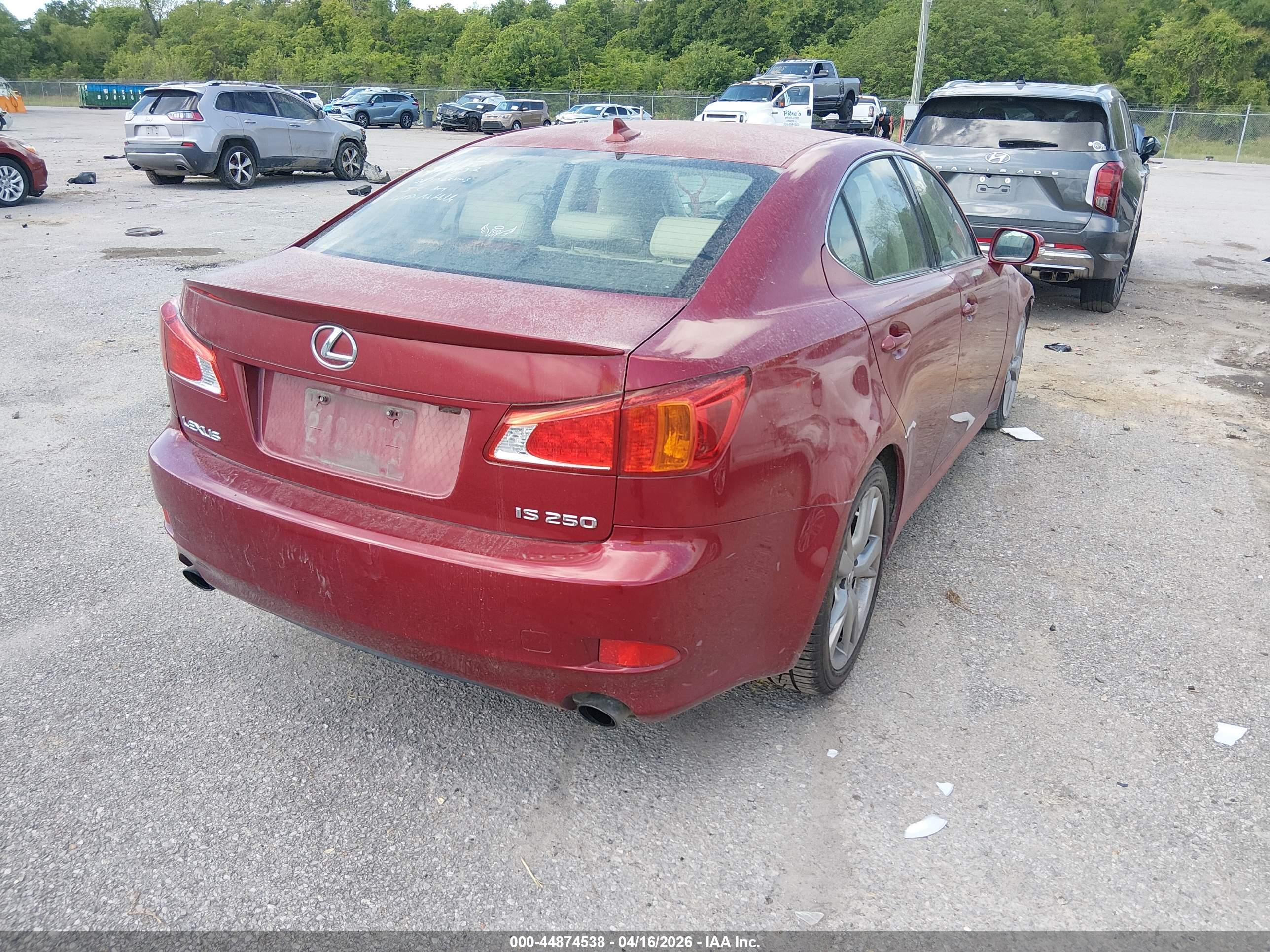 LEXUS IS image 4