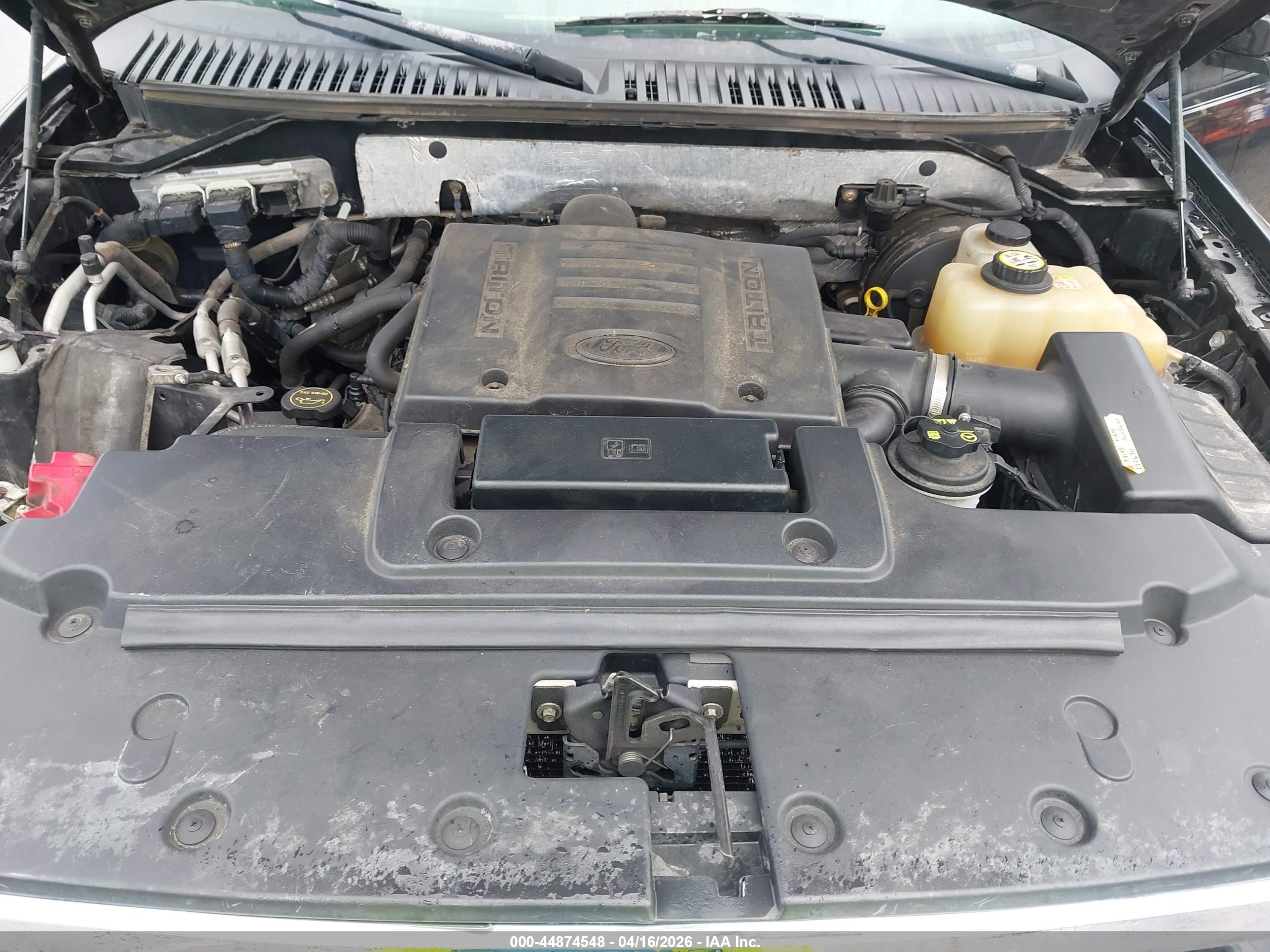 FORD EXPEDITION image 10