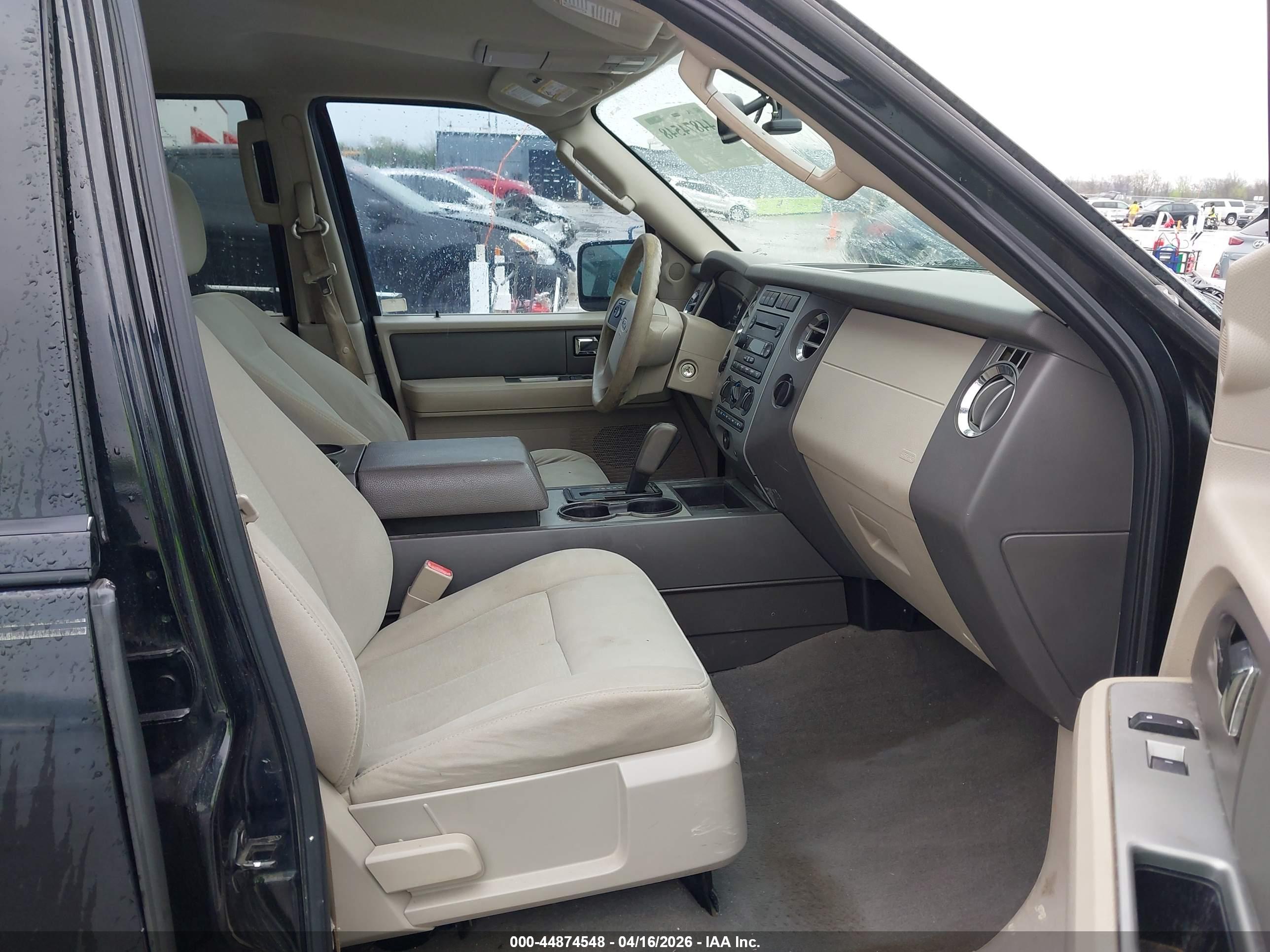 FORD EXPEDITION image 5