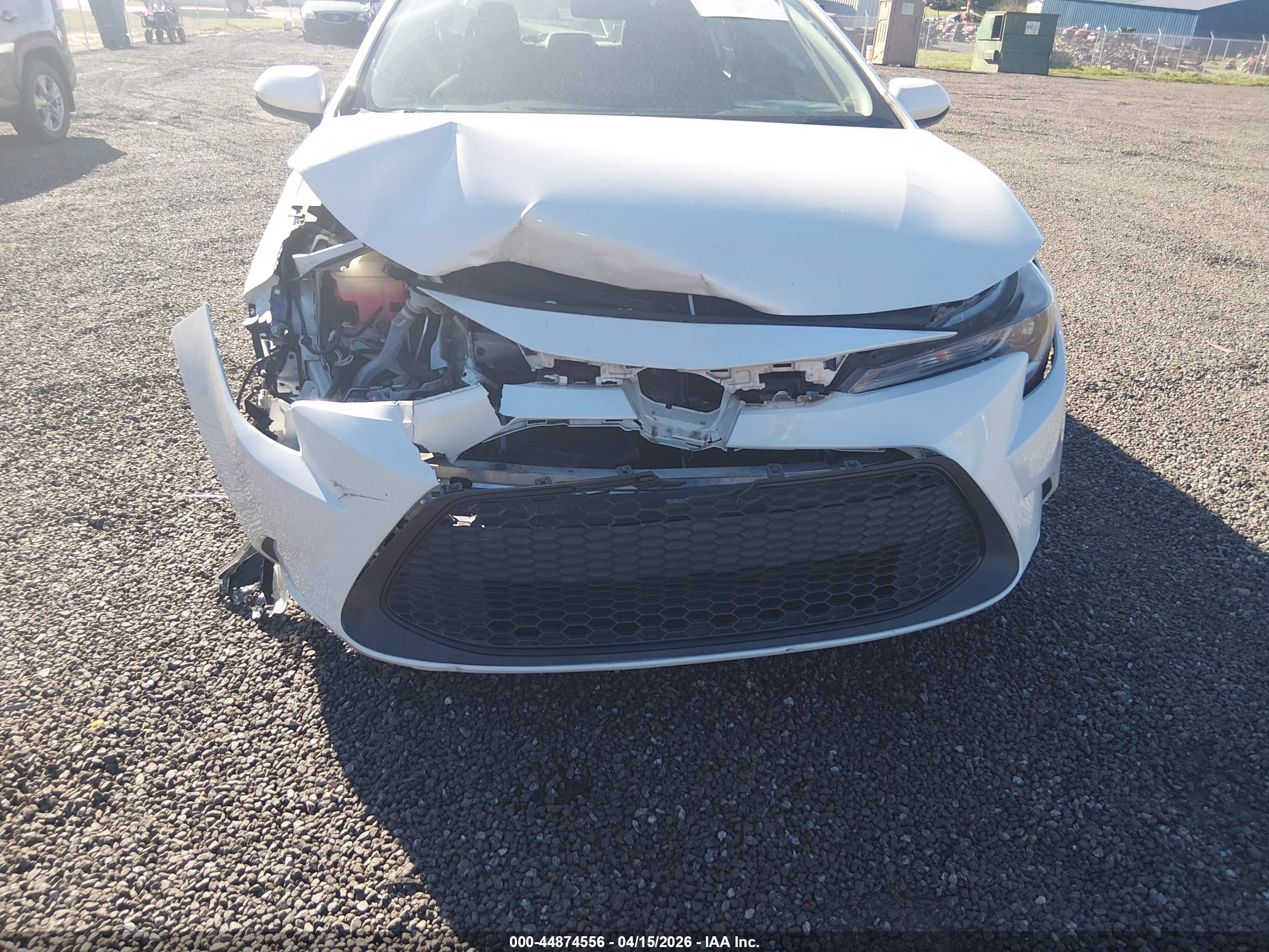 TOYOTA COROLLA image 6