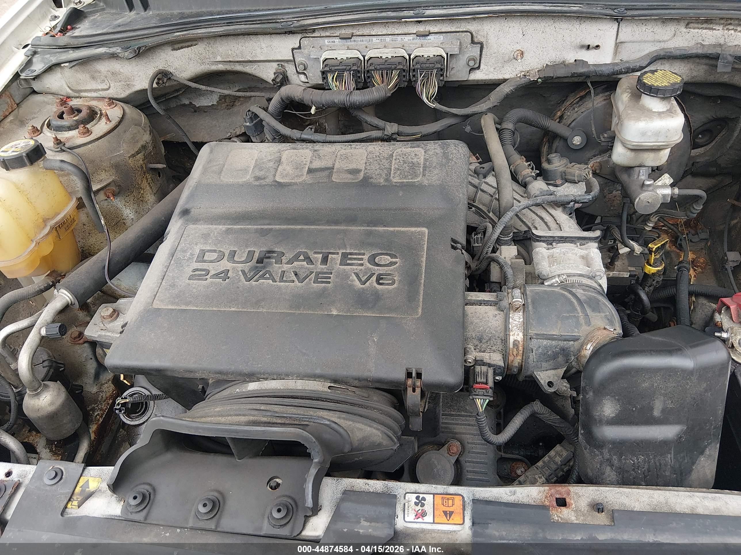 FORD ESCAPE image 10