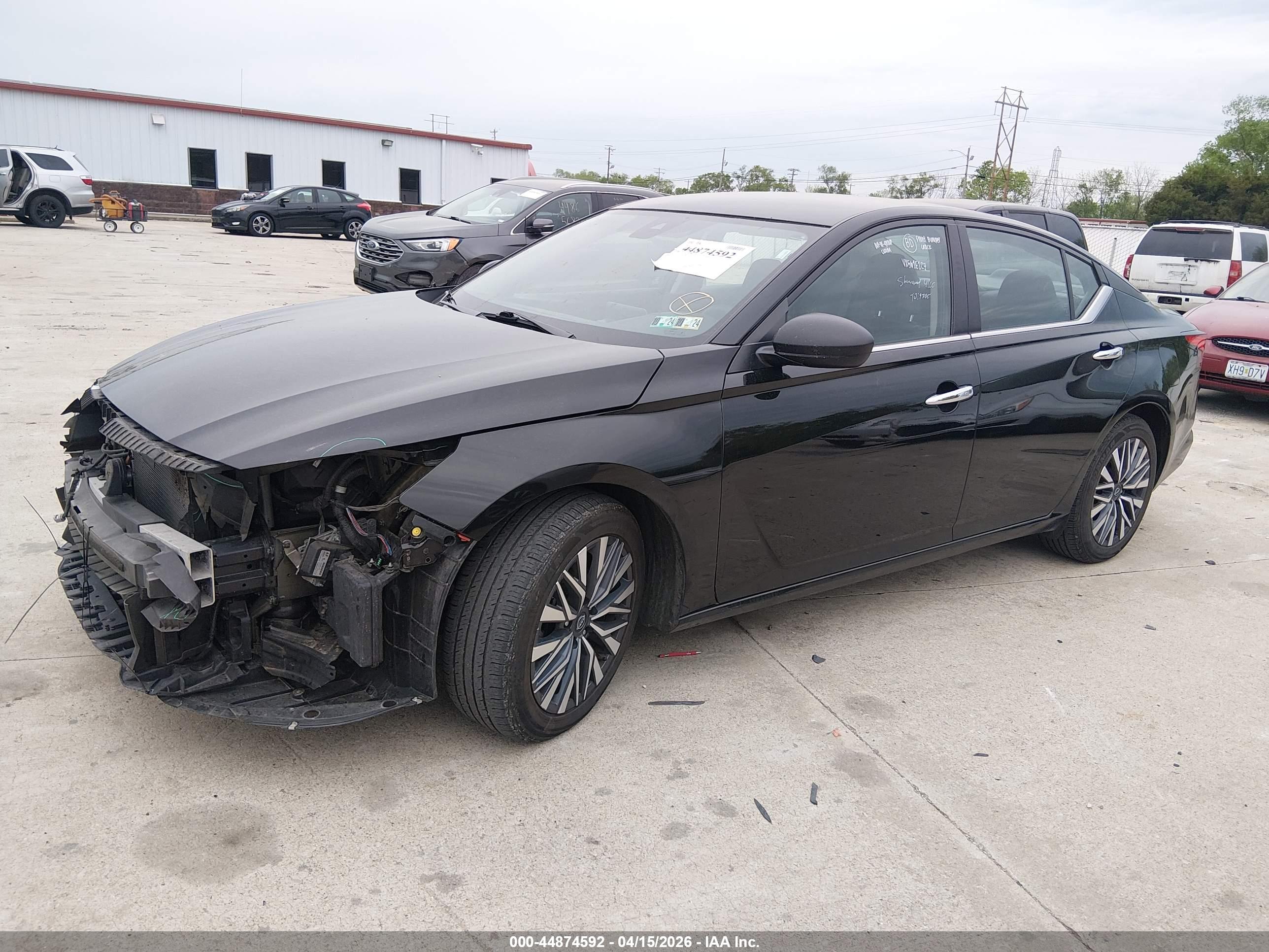 NISSAN ALTIMA image 2