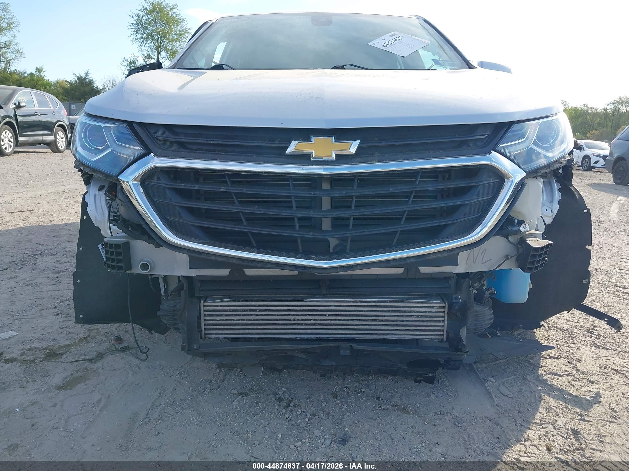 CHEVROLET EQUINOX image 6