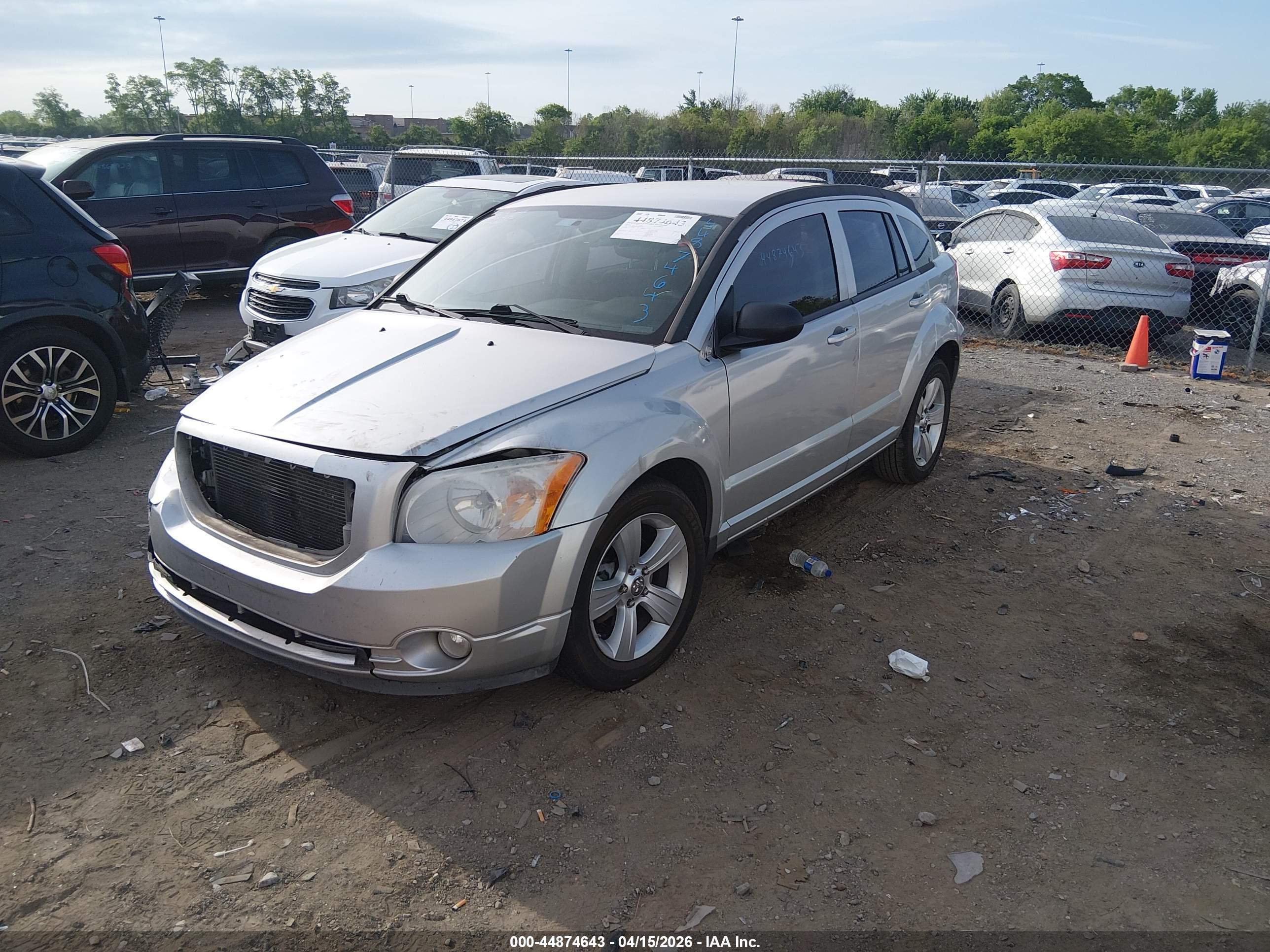 DODGE CALIBER image 2