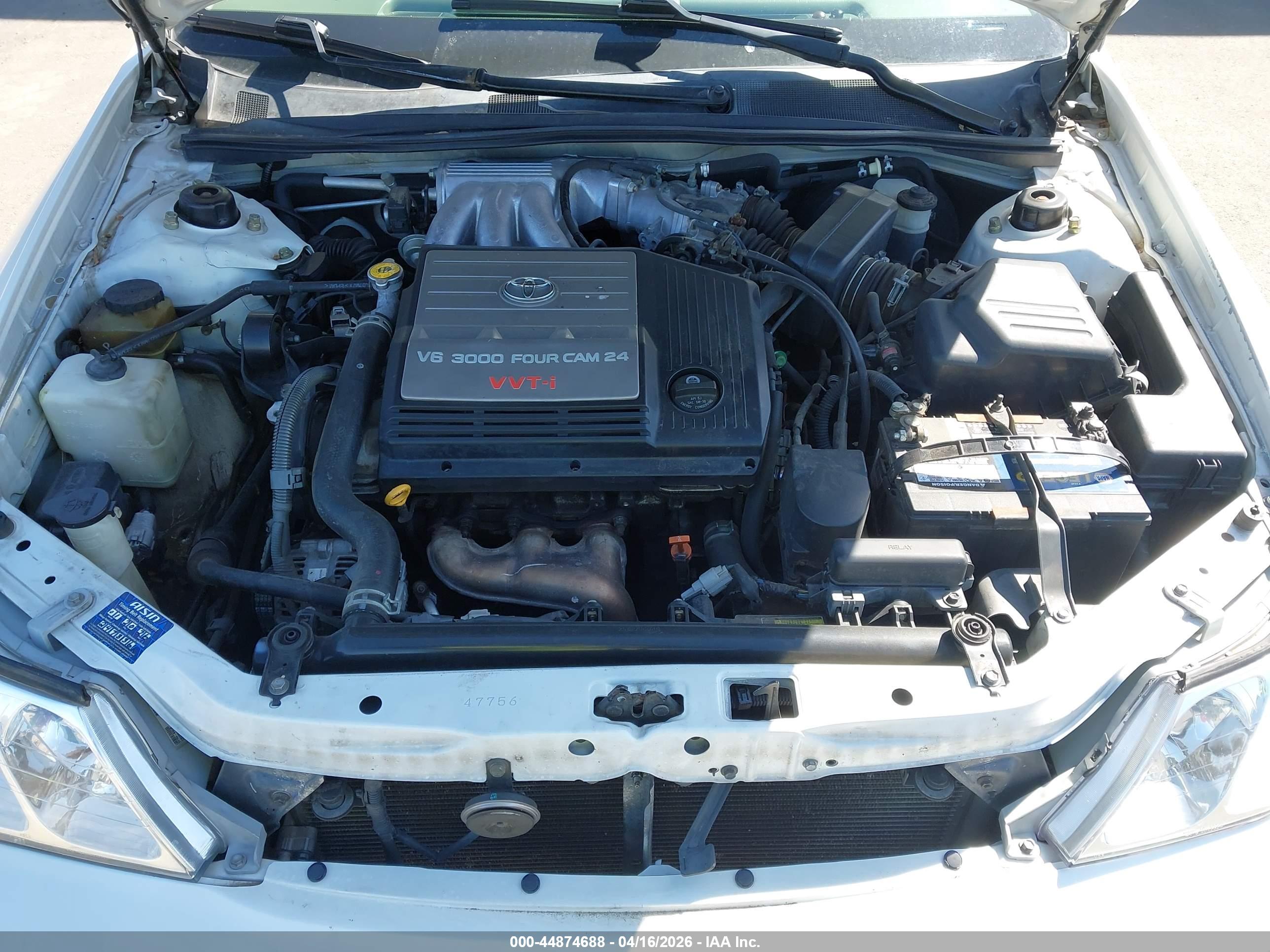 TOYOTA AVALON image 10