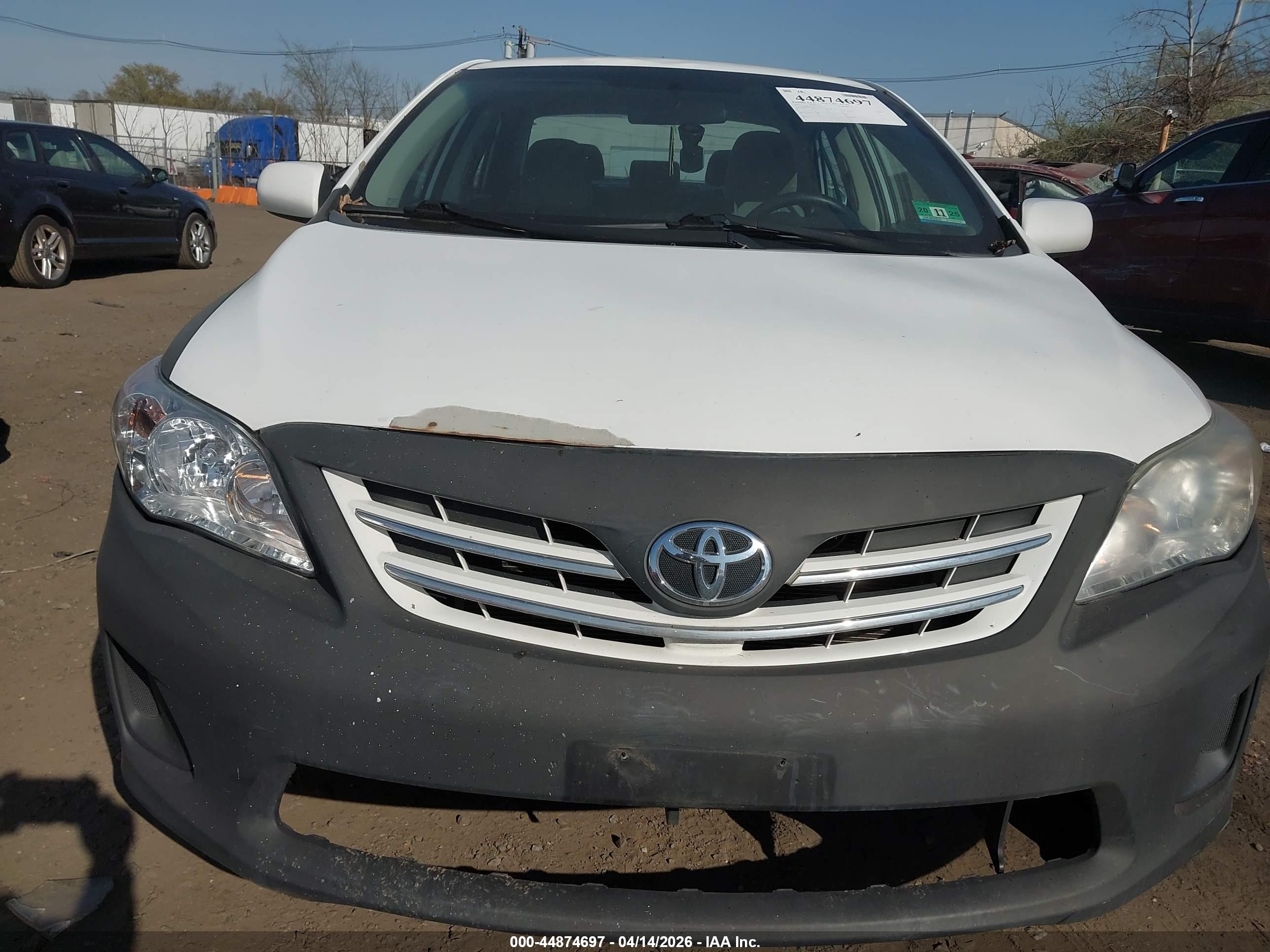 TOYOTA COROLLA image 6