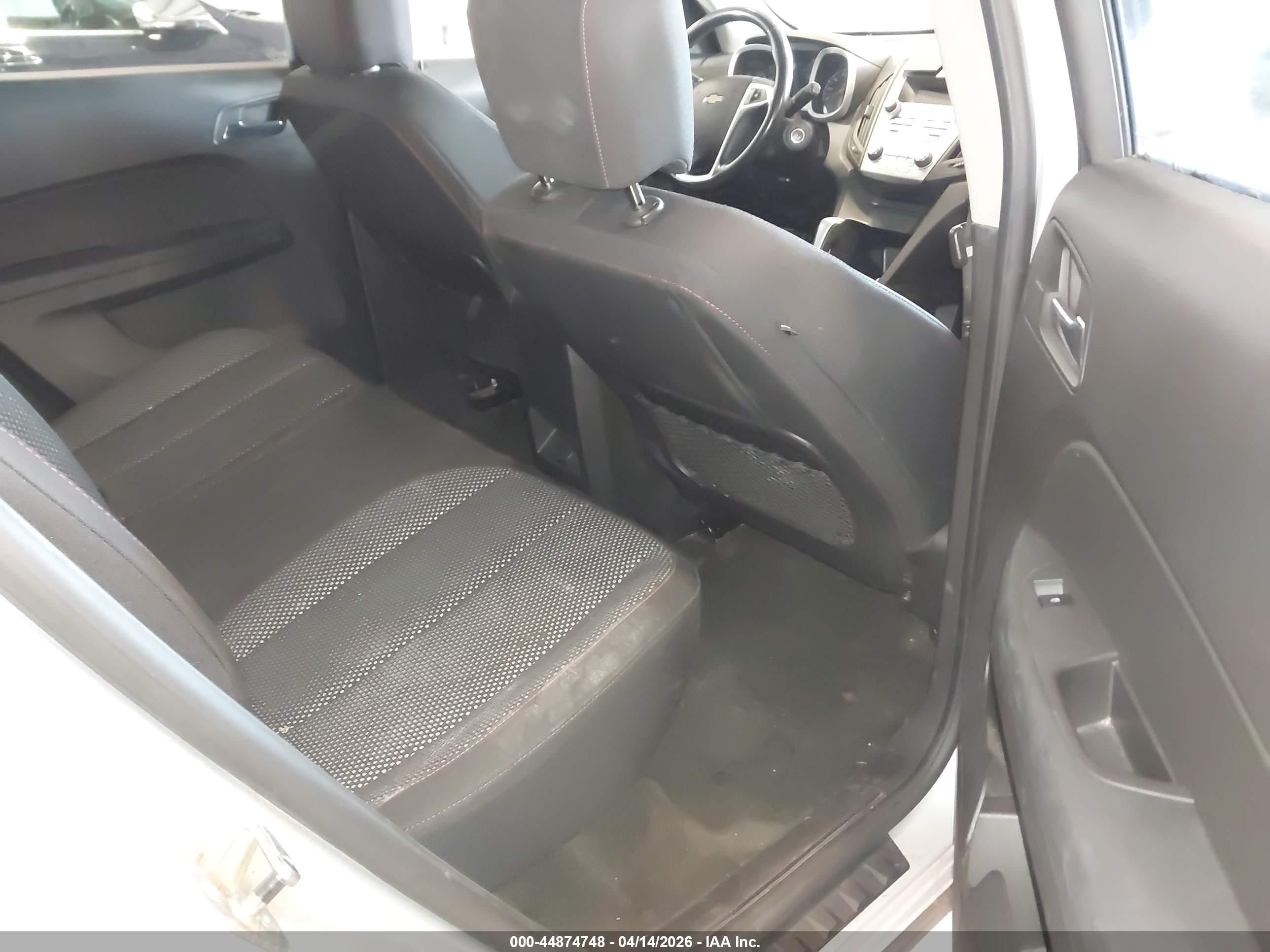 CHEVROLET EQUINOX image 8