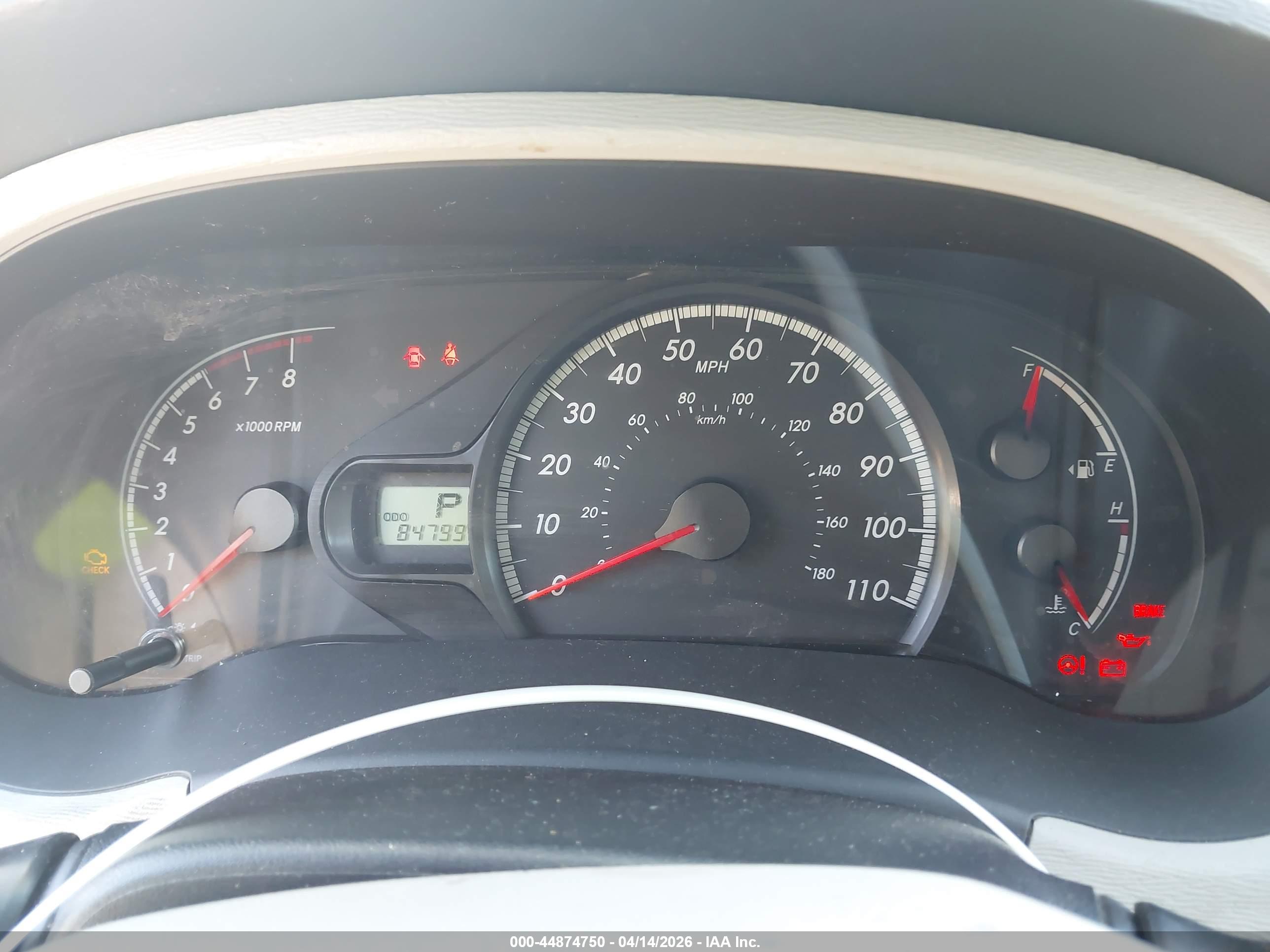 TOYOTA SIENNA image 7