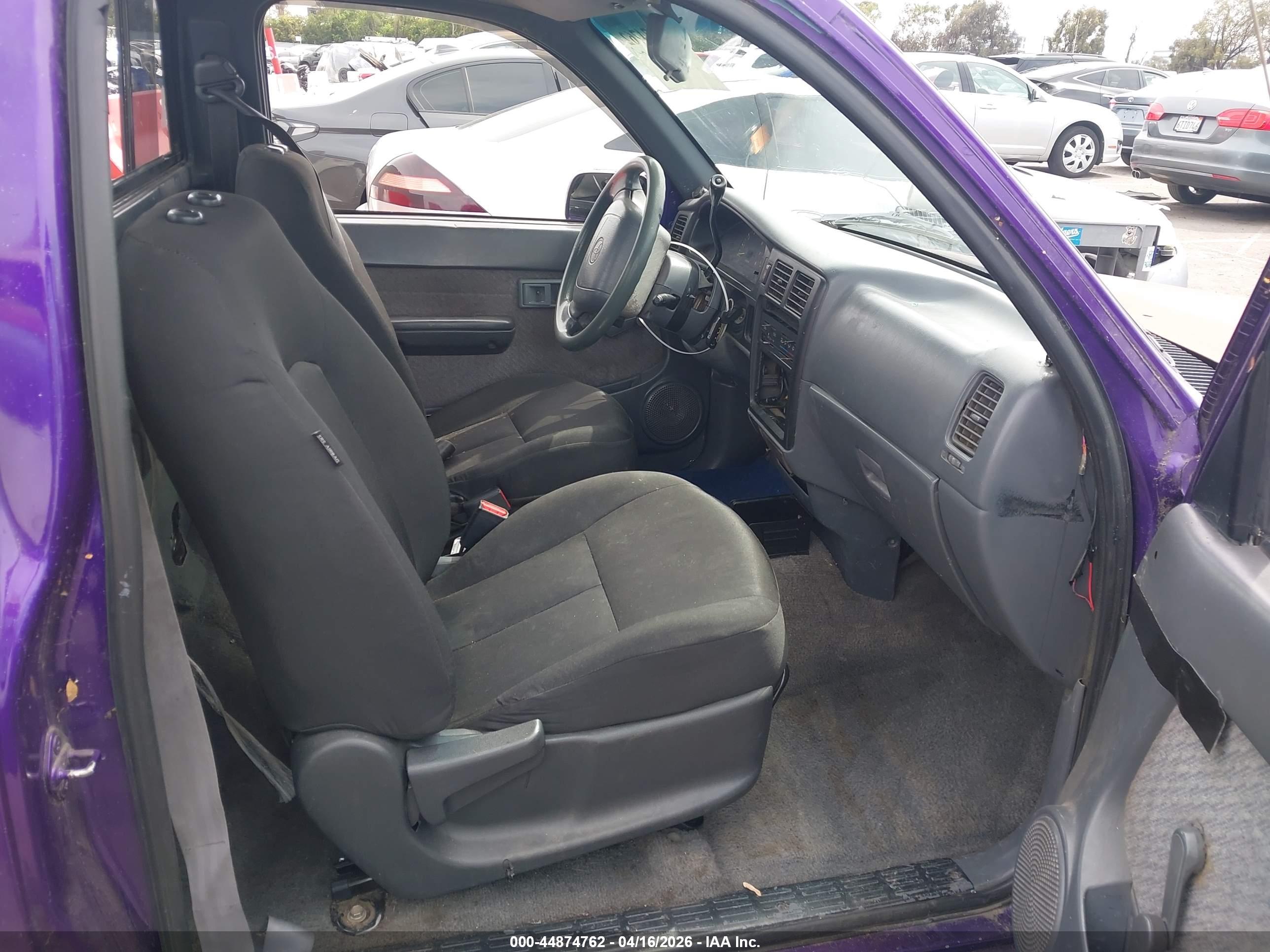 TOYOTA TACOMA image 5