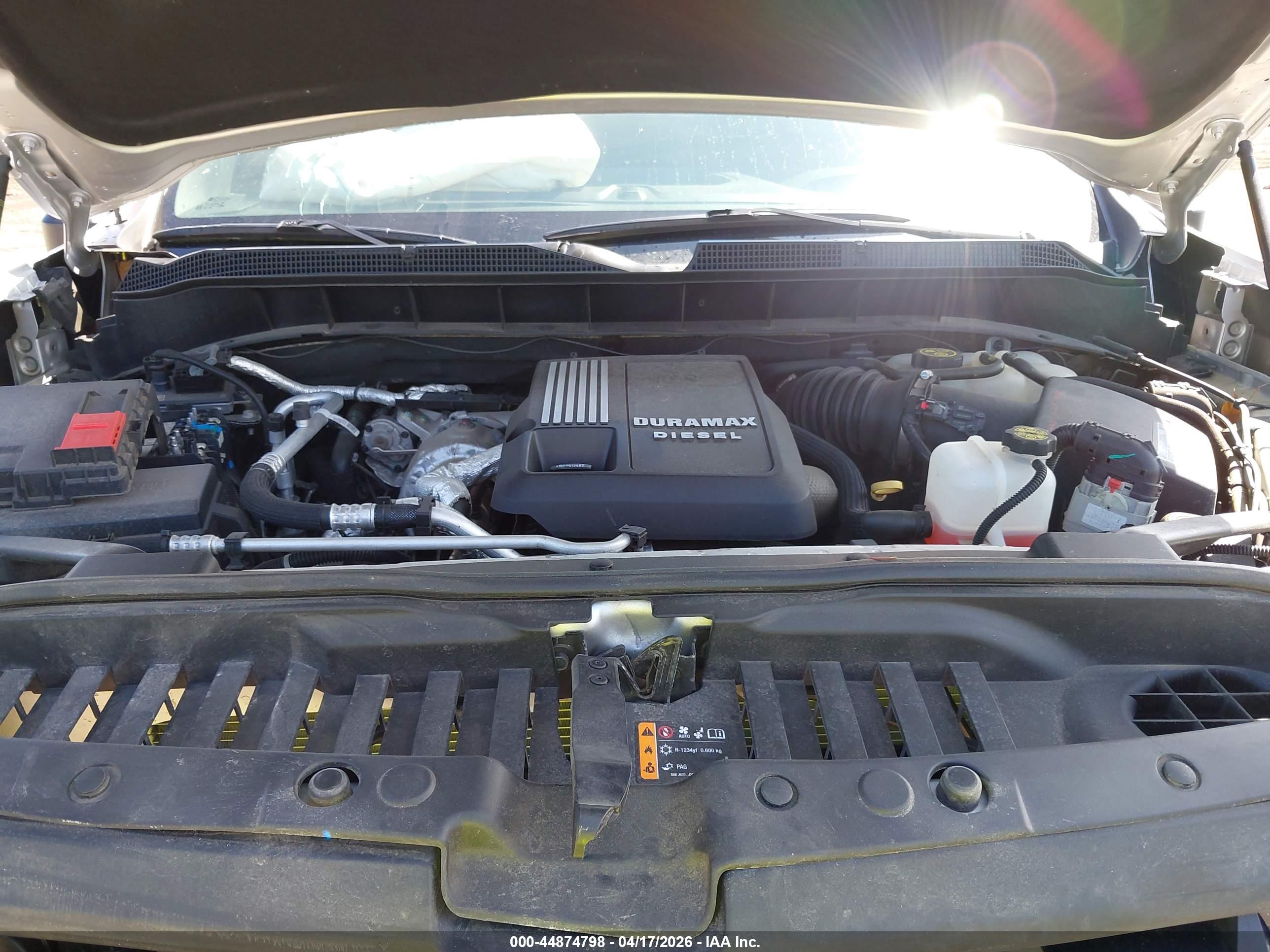 CHEVROLET SILVERADO image 10