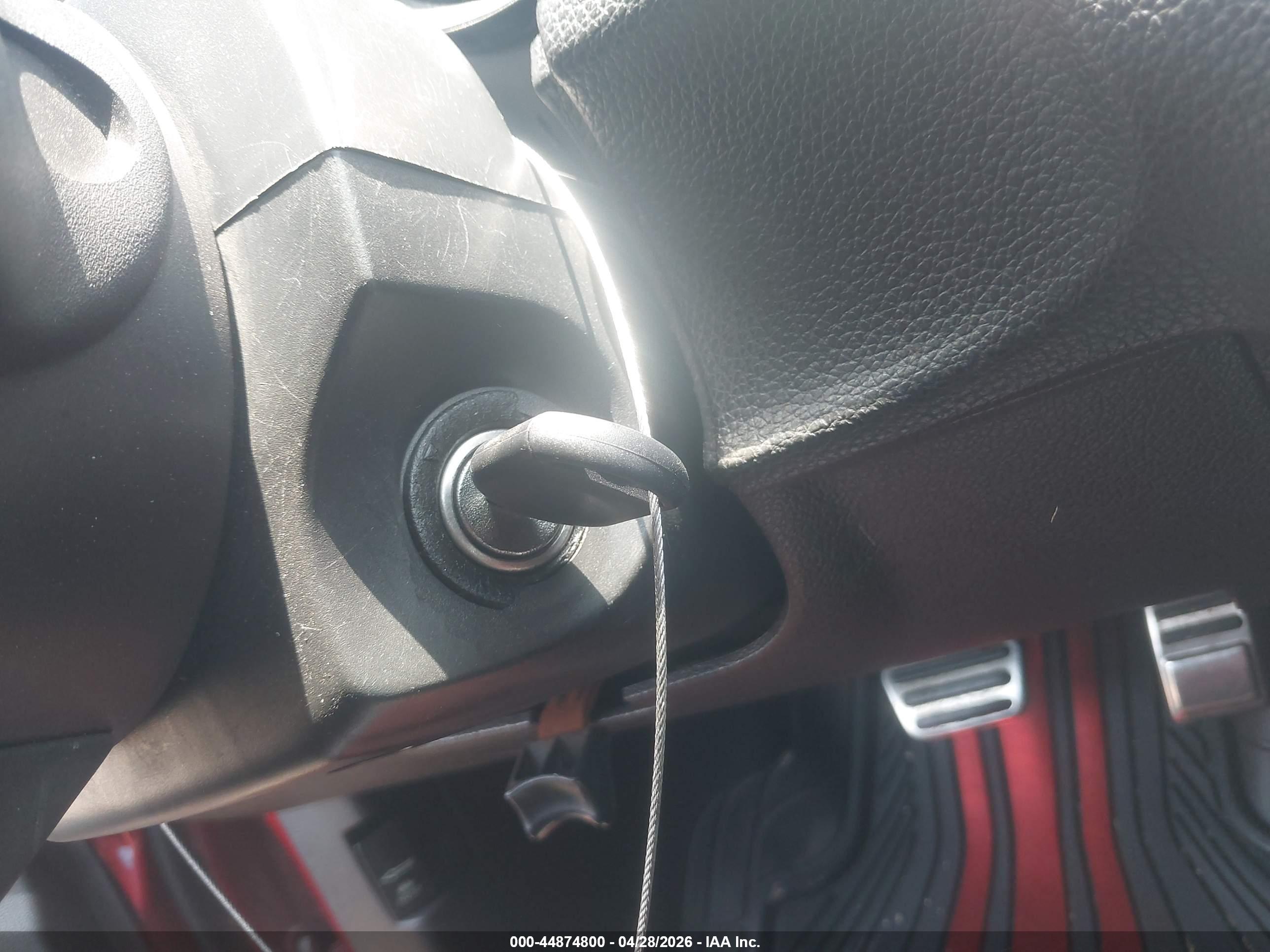 FORD MUSTANG image 11