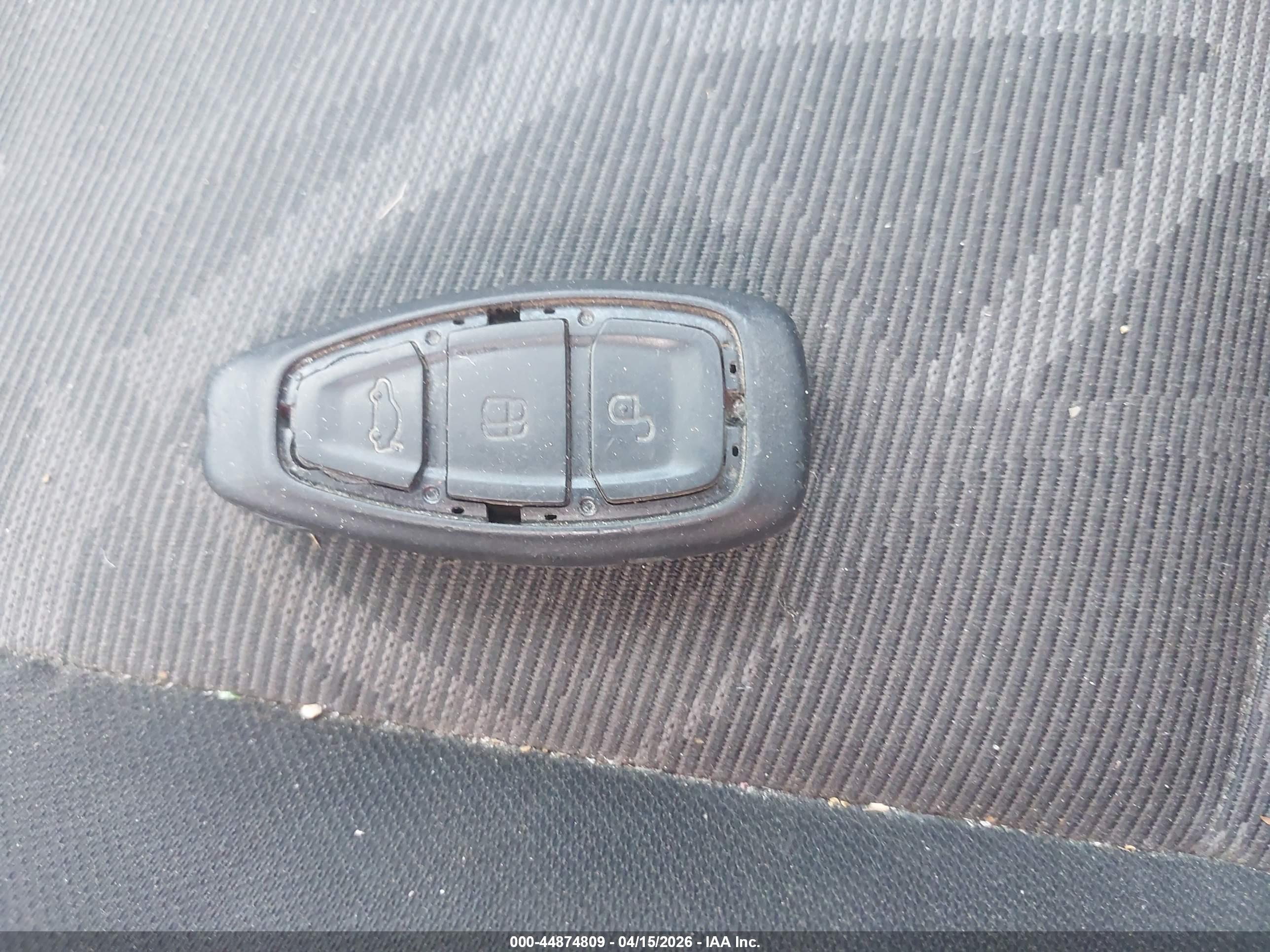 FORD FIESTA image 11