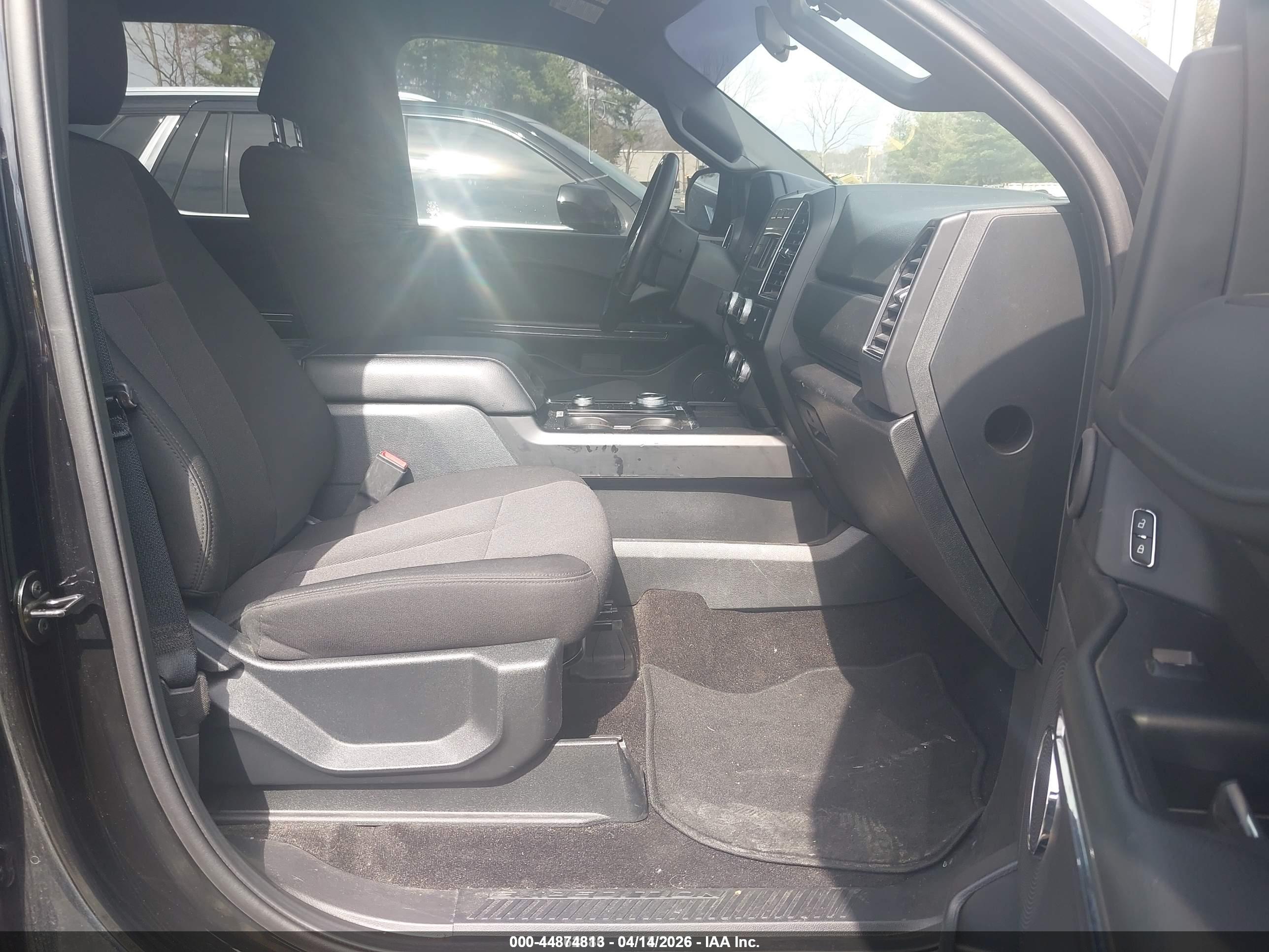 FORD EXPEDITION image 5