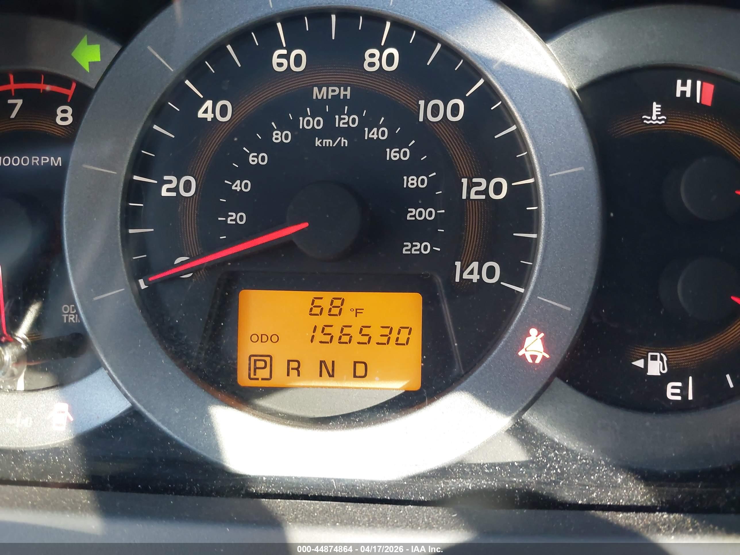 TOYOTA RAV4 image 7