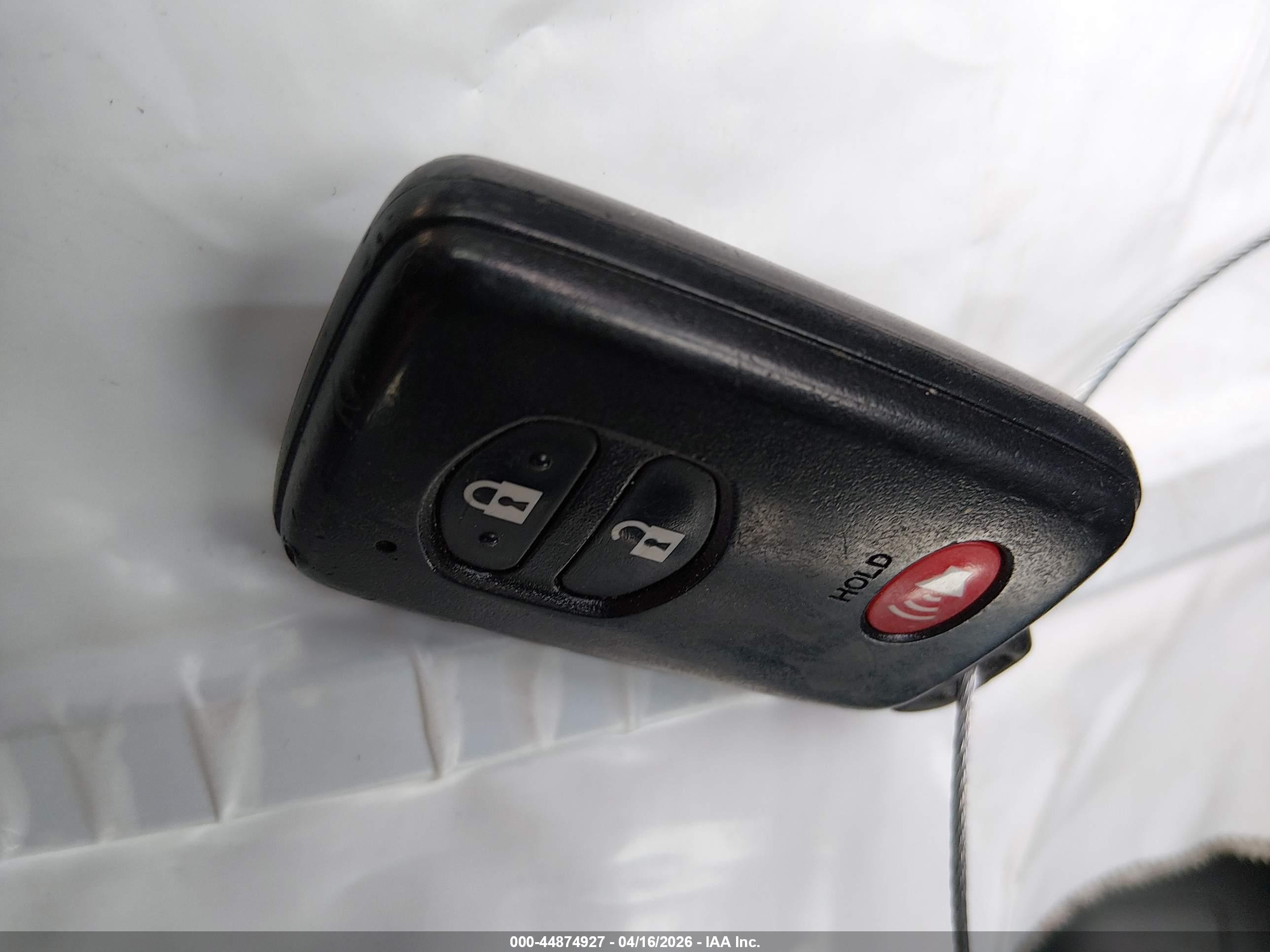 TOYOTA PRIUS image 11