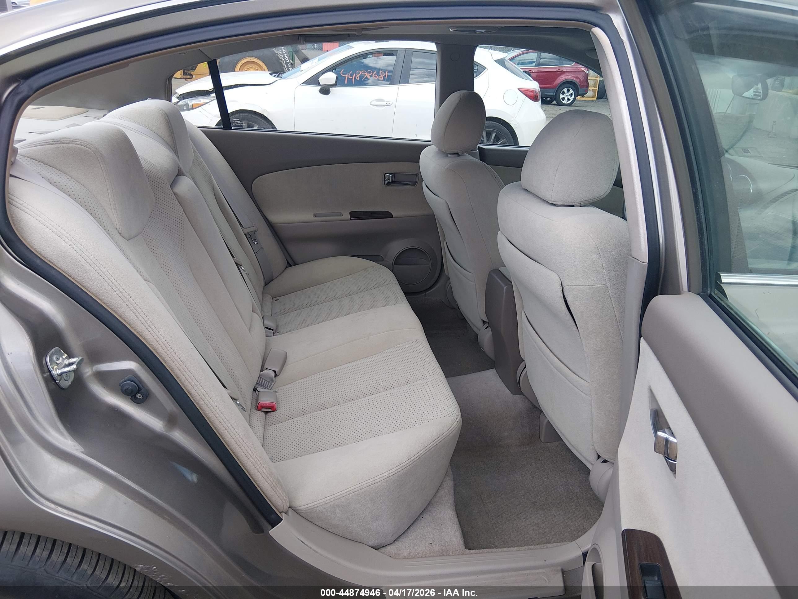 NISSAN ALTIMA image 8