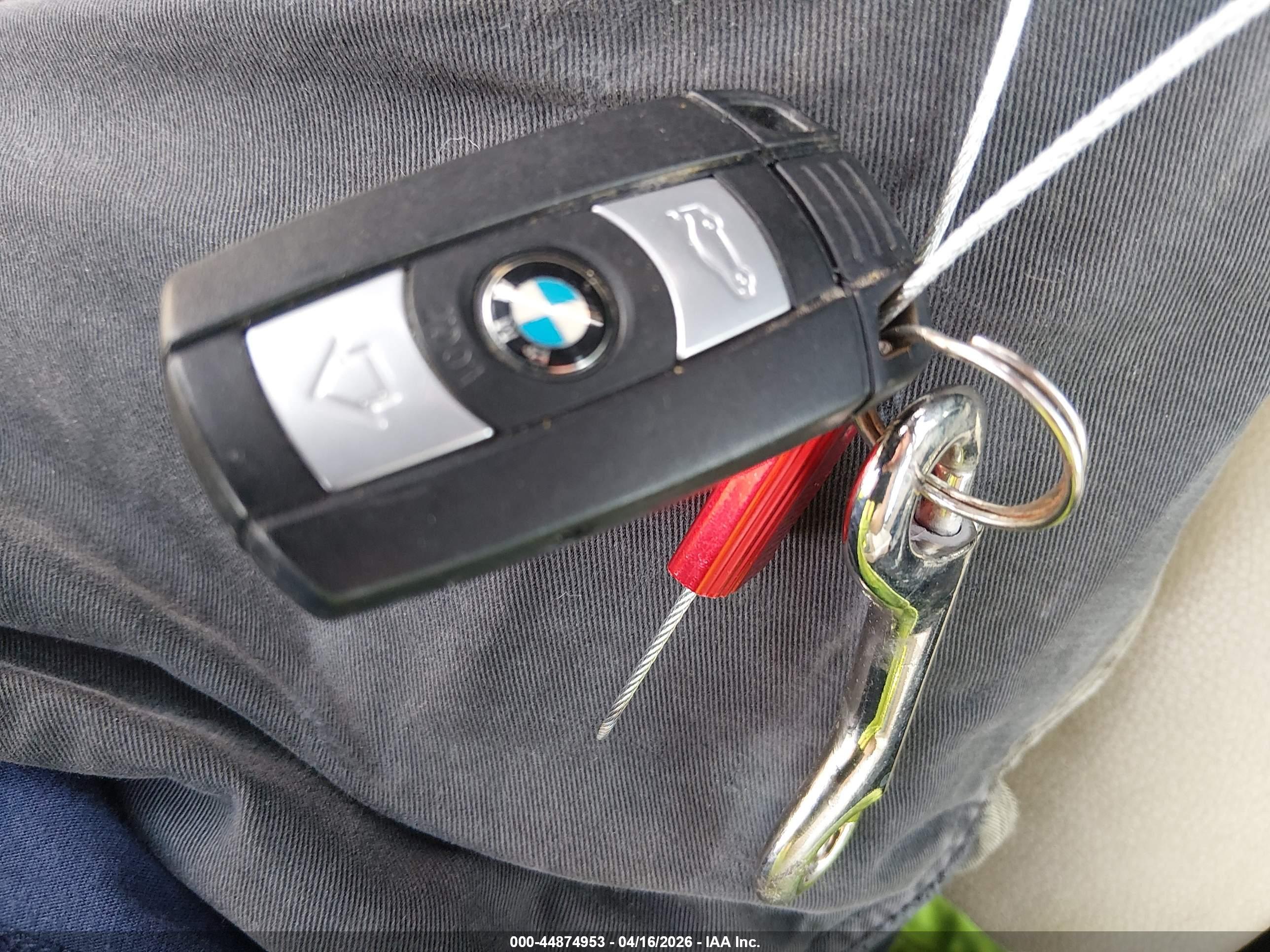 BMW 335I image 11