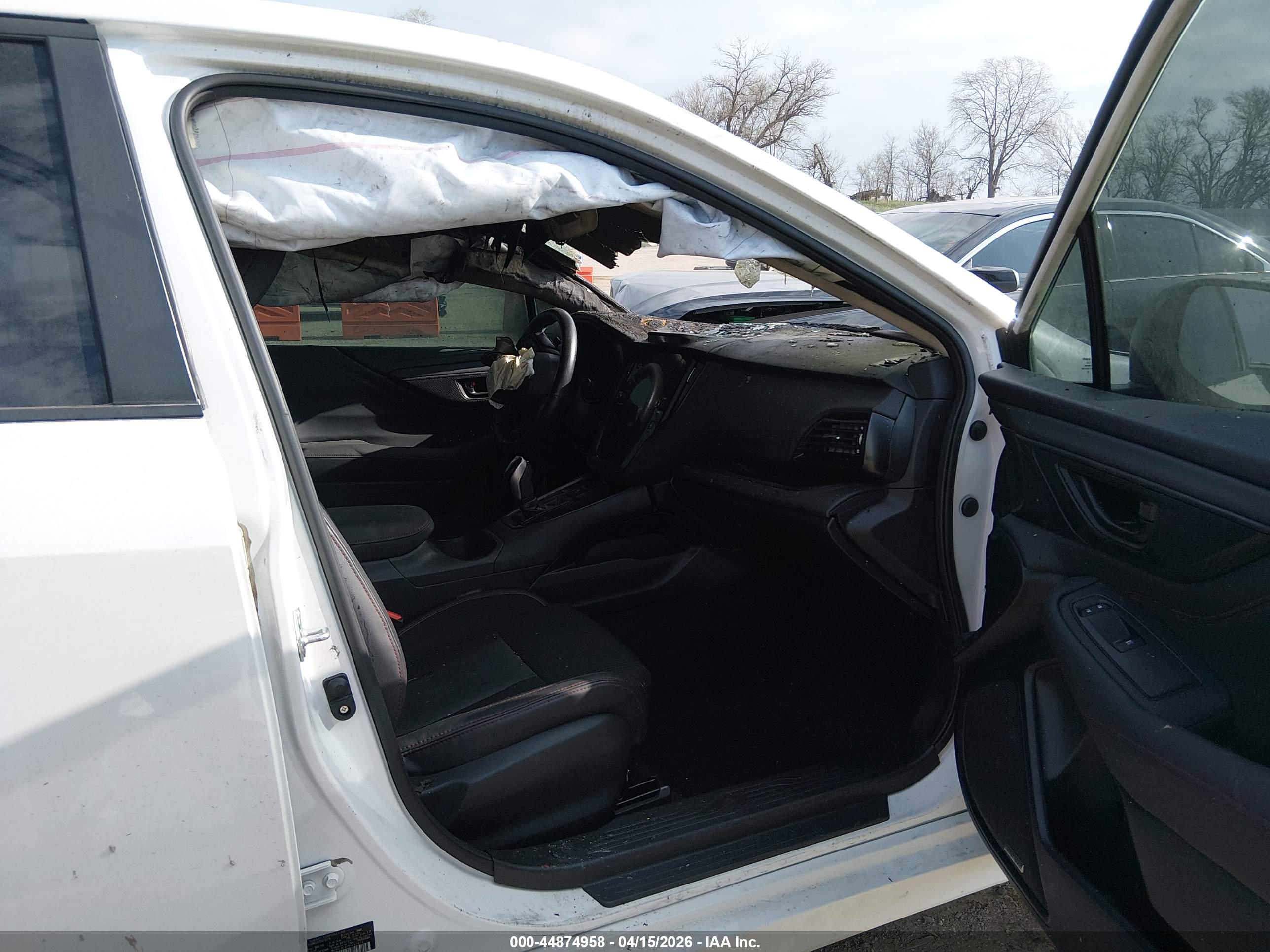 SUBARU LEGACY image 5