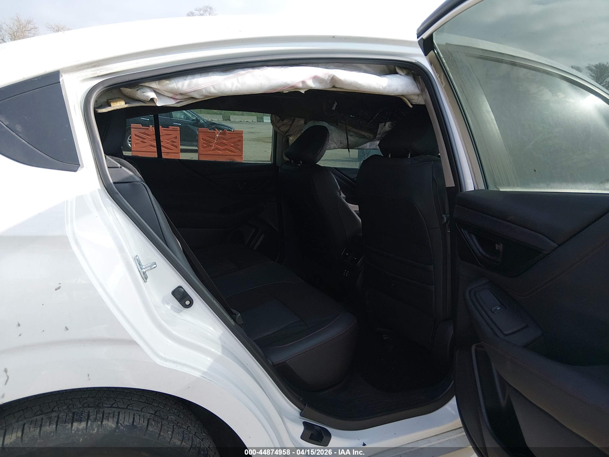 SUBARU LEGACY image 8