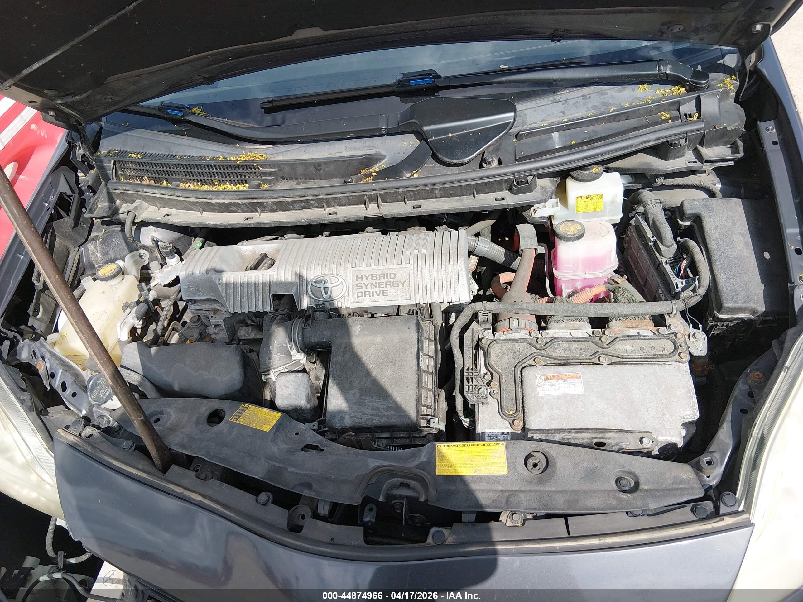 TOYOTA PRIUS image 10