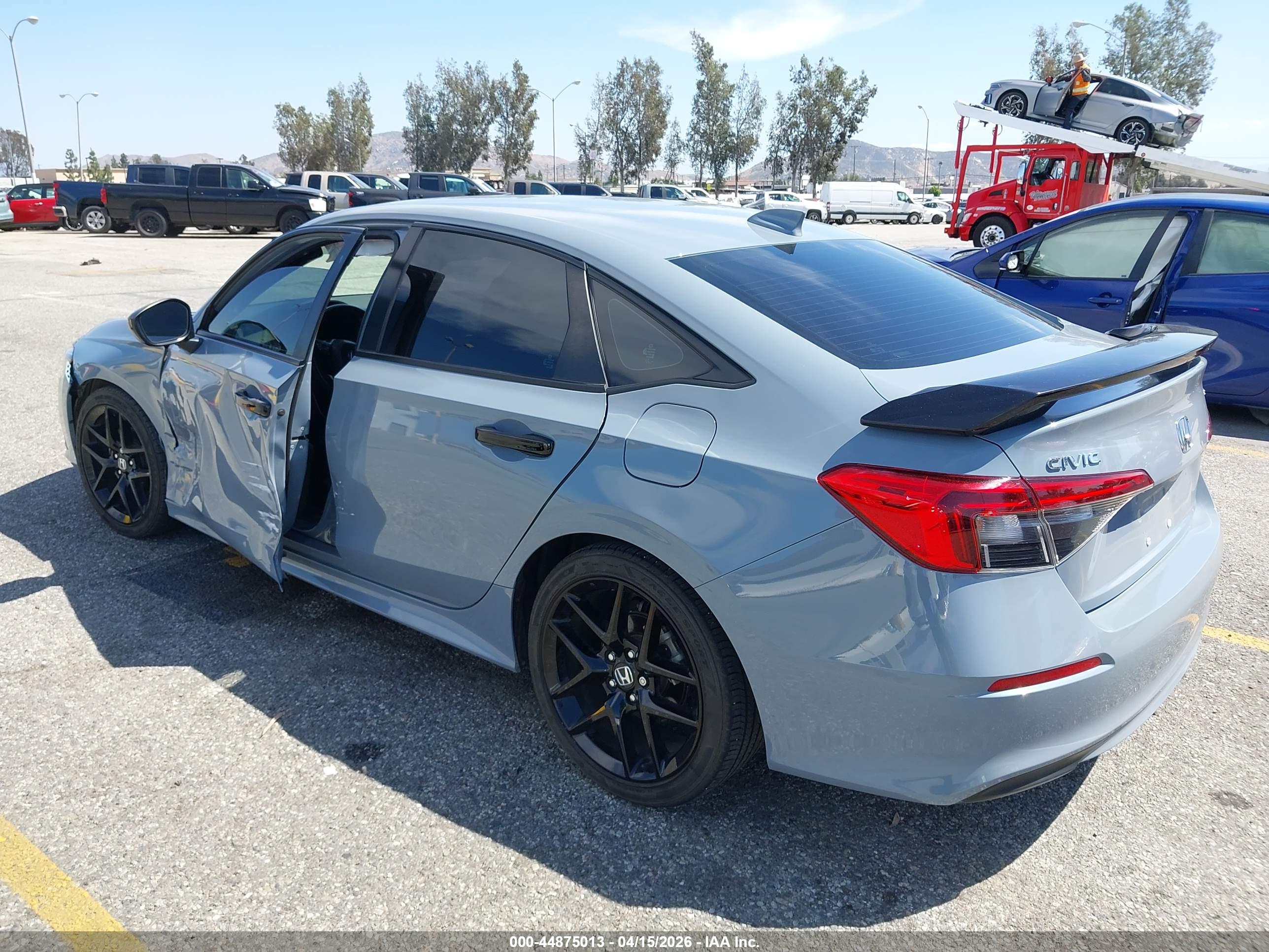 HONDA CIVIC image 3