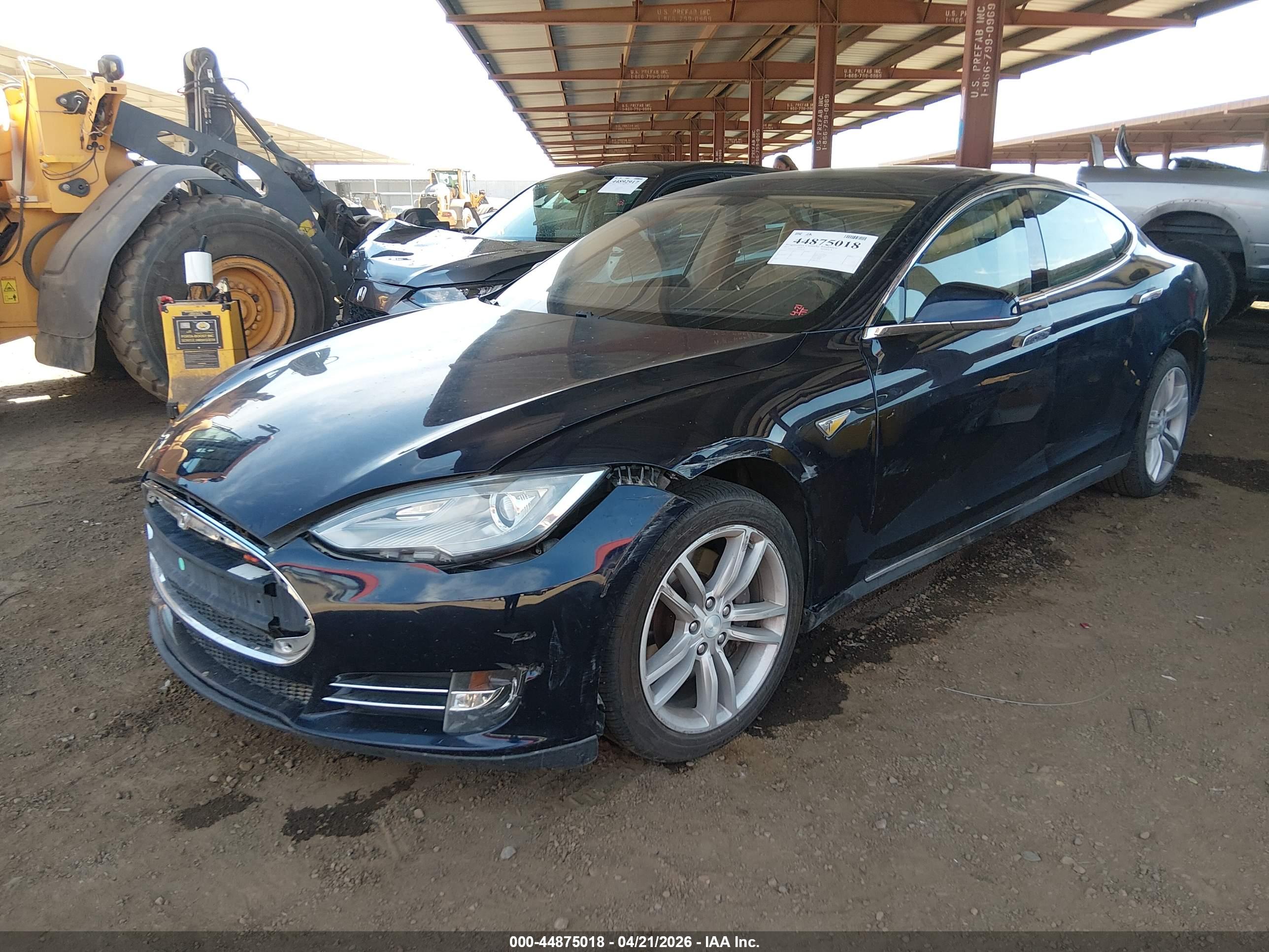 TESLA MODEL image 6