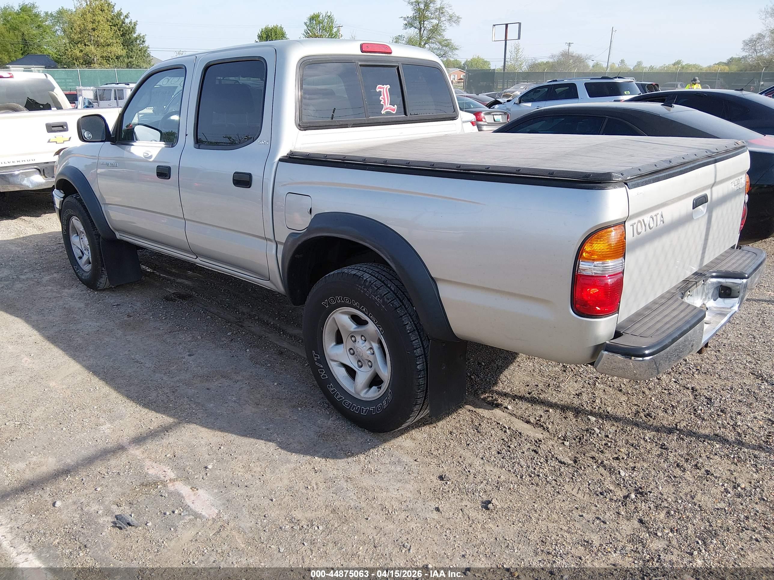 TOYOTA TACOMA image 3